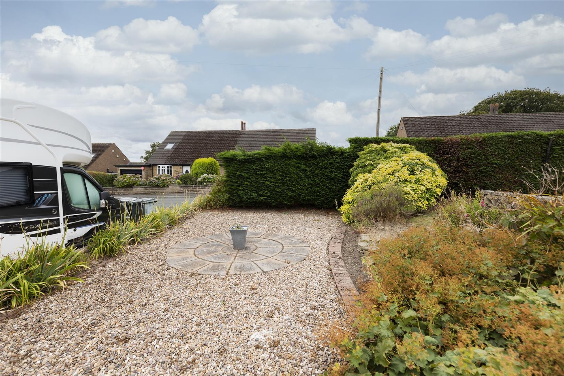 Images for Weatherhill Crescent, Huddersfield