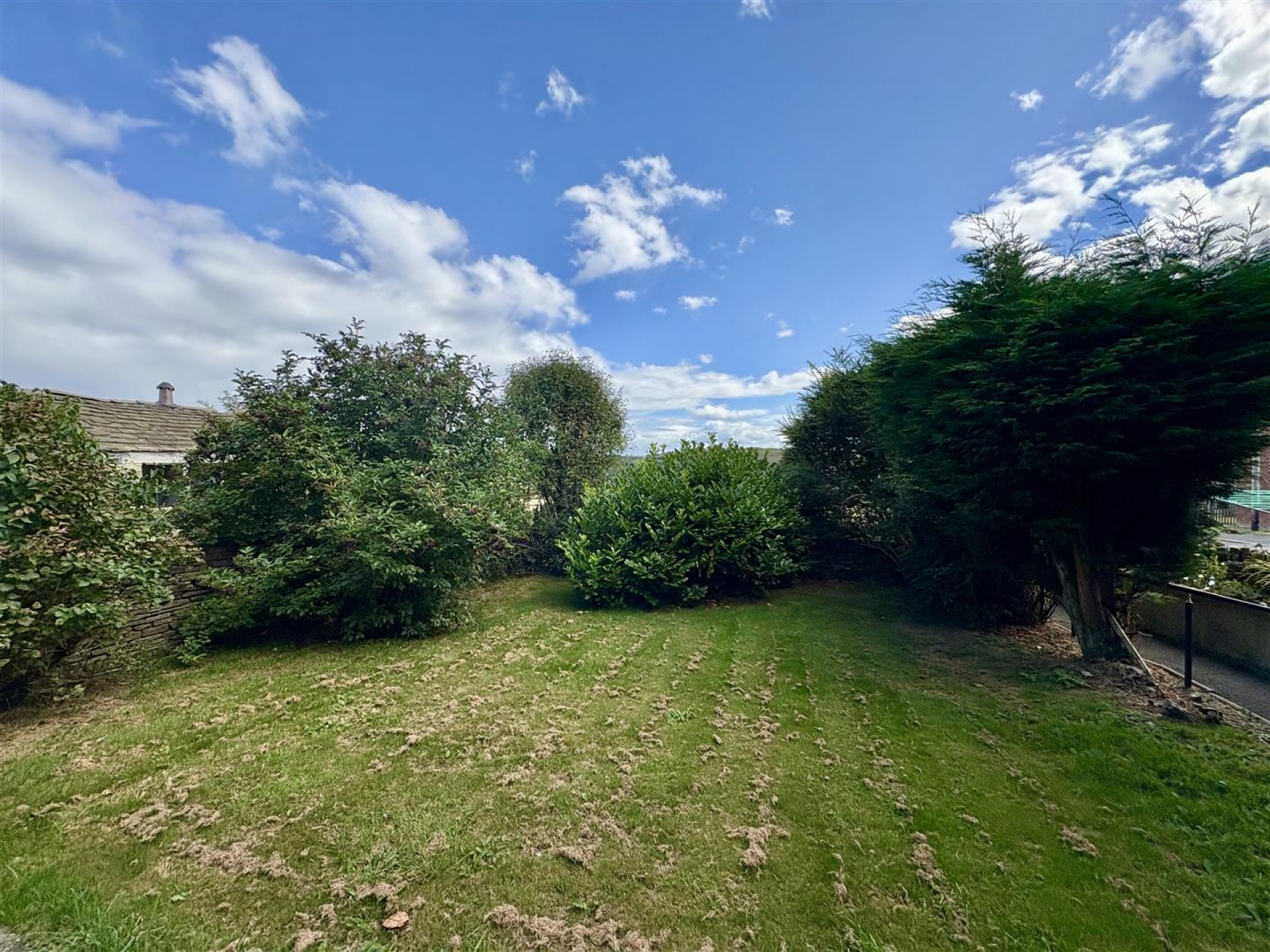 Images for Green Lane, Bradshaw, Halifax