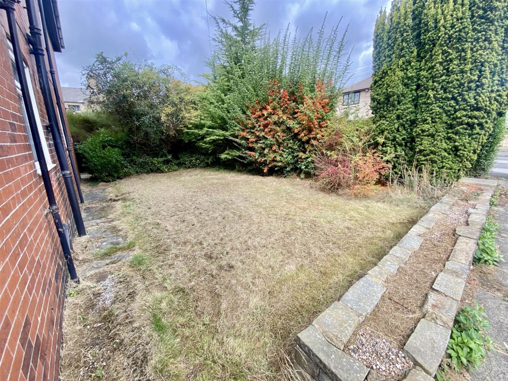 Images for Meadowbank Crescent, Mirfield