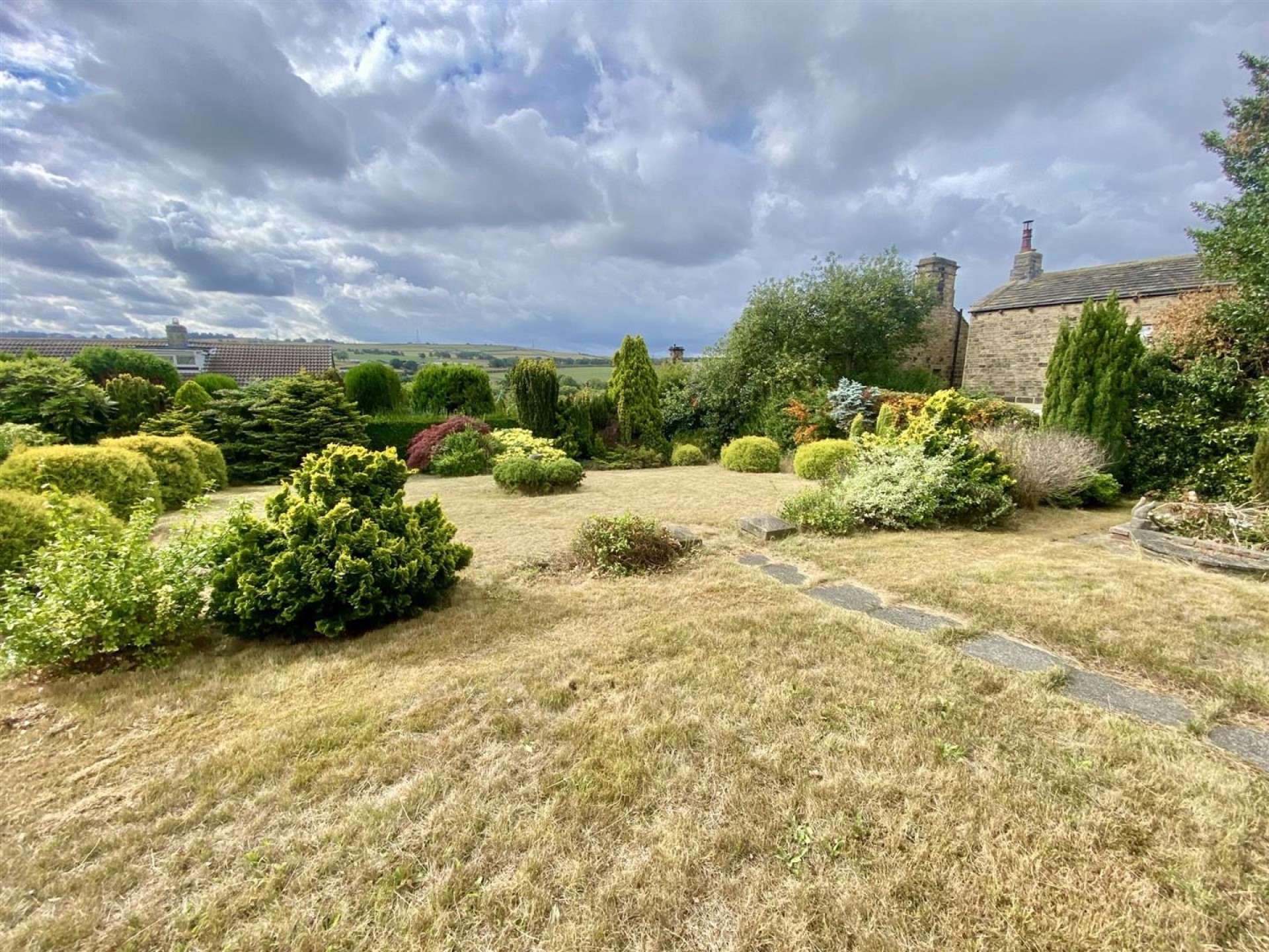 Images for Meadowbank Crescent, Mirfield