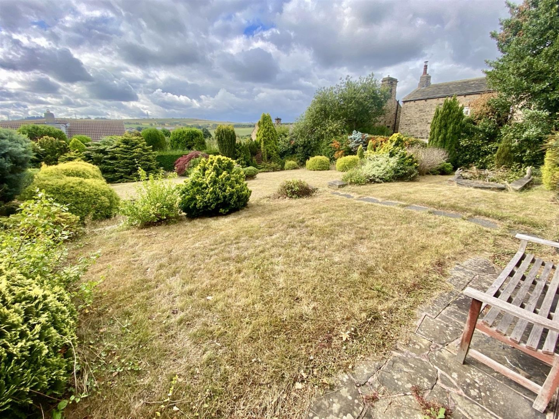Images for Meadowbank Crescent, Mirfield