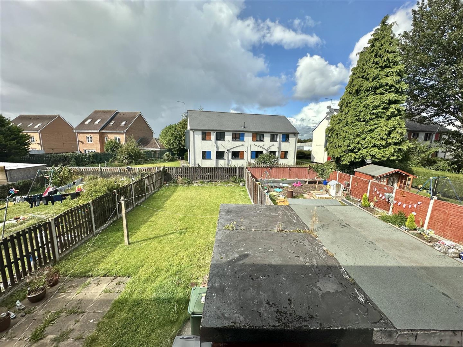 Images for Withens Road, Birstall, Batley