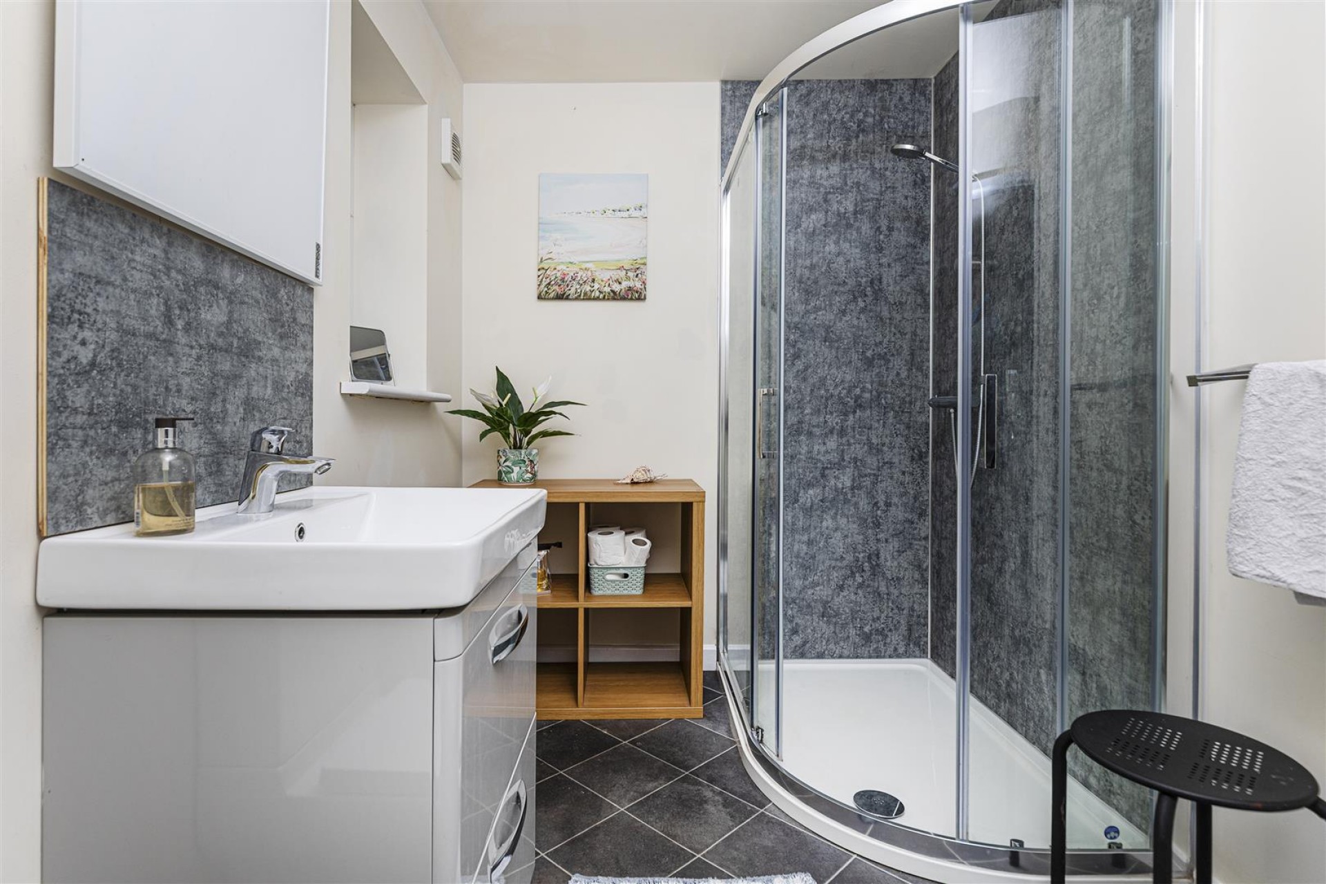 Images for Cumberland Avenue, Huddersfield