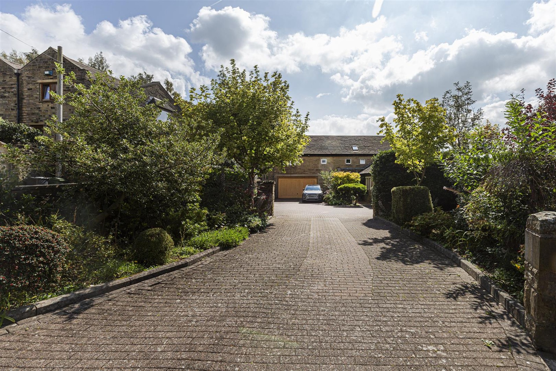 Images for Crosland Edge, Meltham