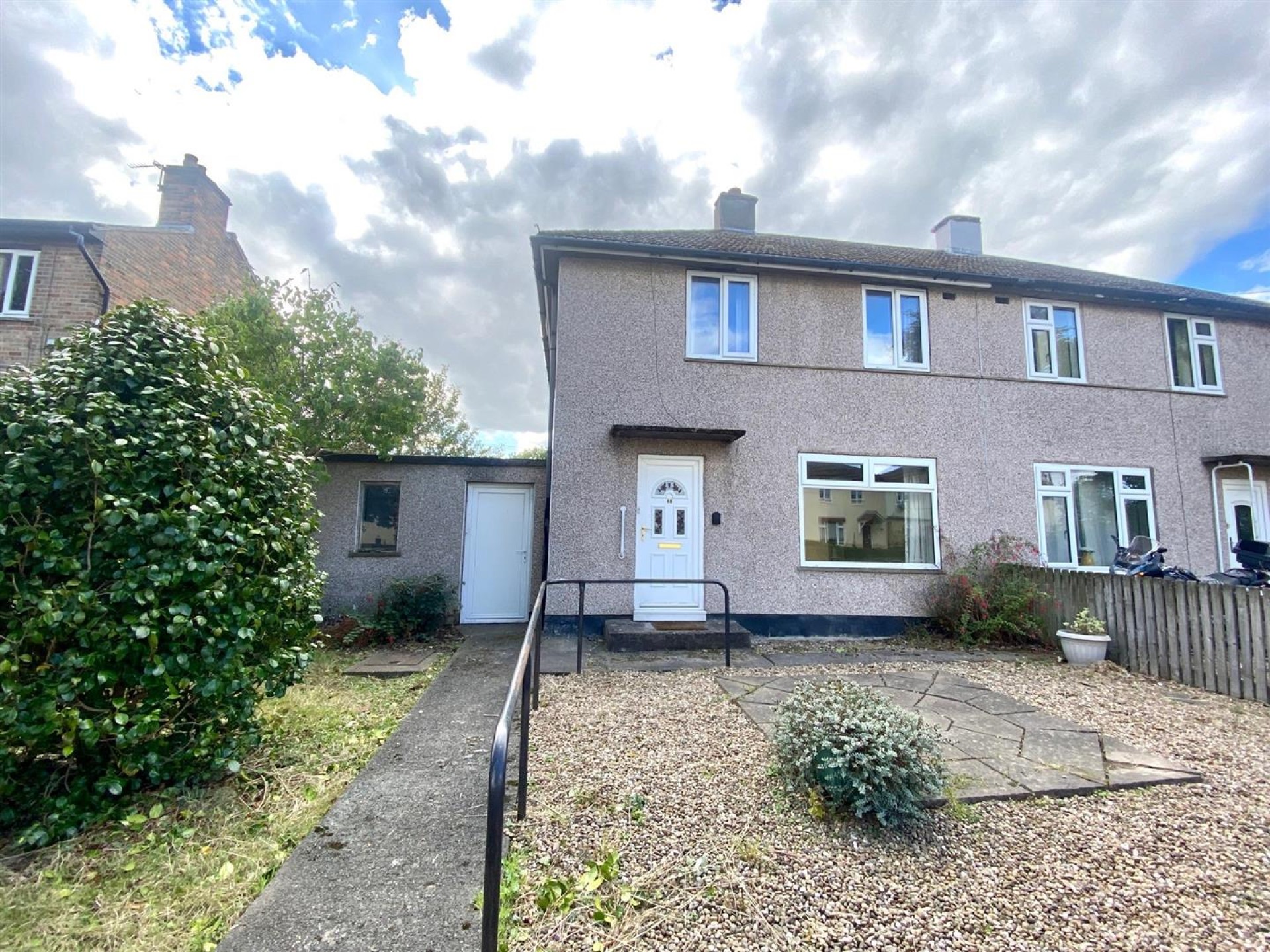 Images for Aldonley, Huddersfield