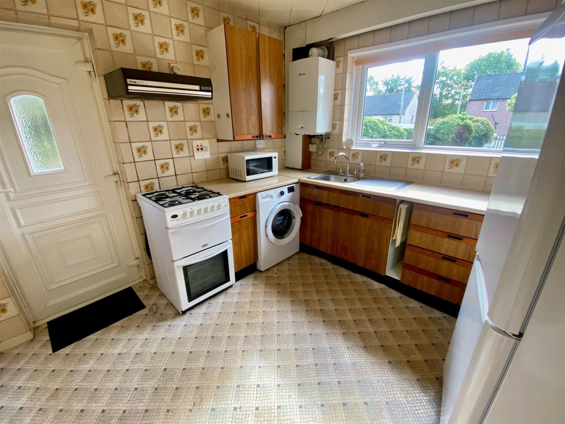 Images for Aldonley, Huddersfield