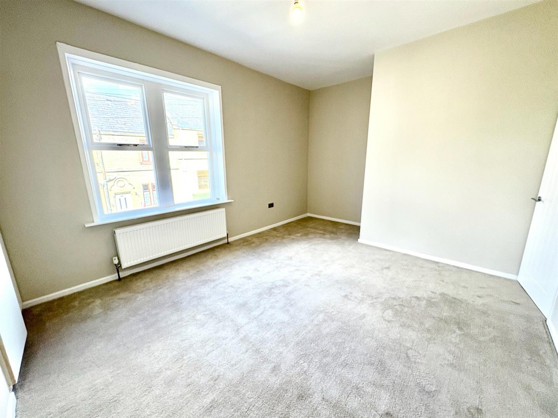 Images for Salisbury Place, Boothtown, Halifax