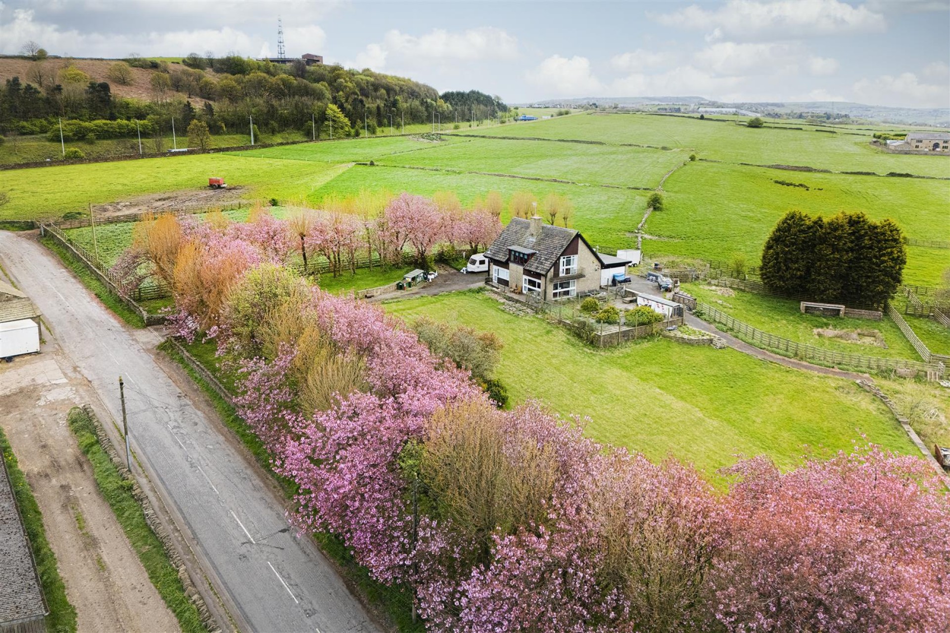 Images for Pinfold Lane, Fixby, Huddersfield