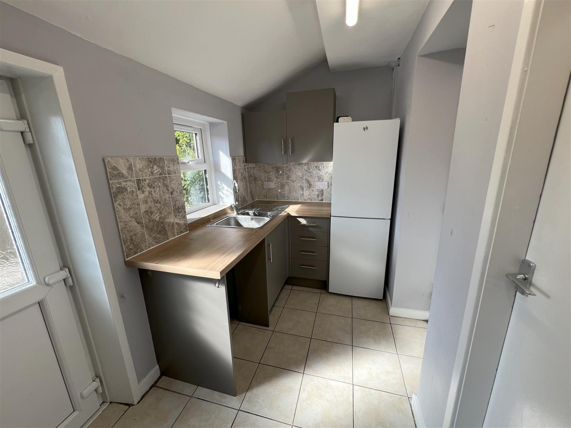 Images for Beech Street, Huddersfield