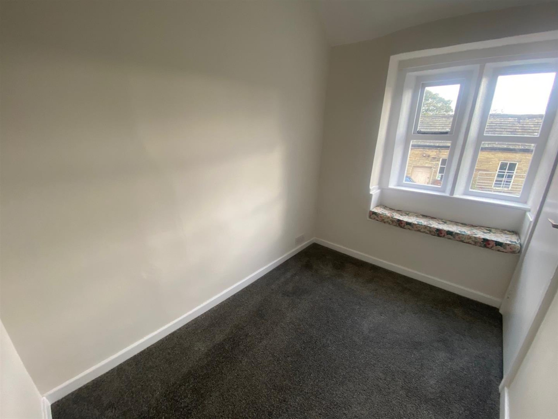 Images for Priestley Green, Norwood Green, Halifax