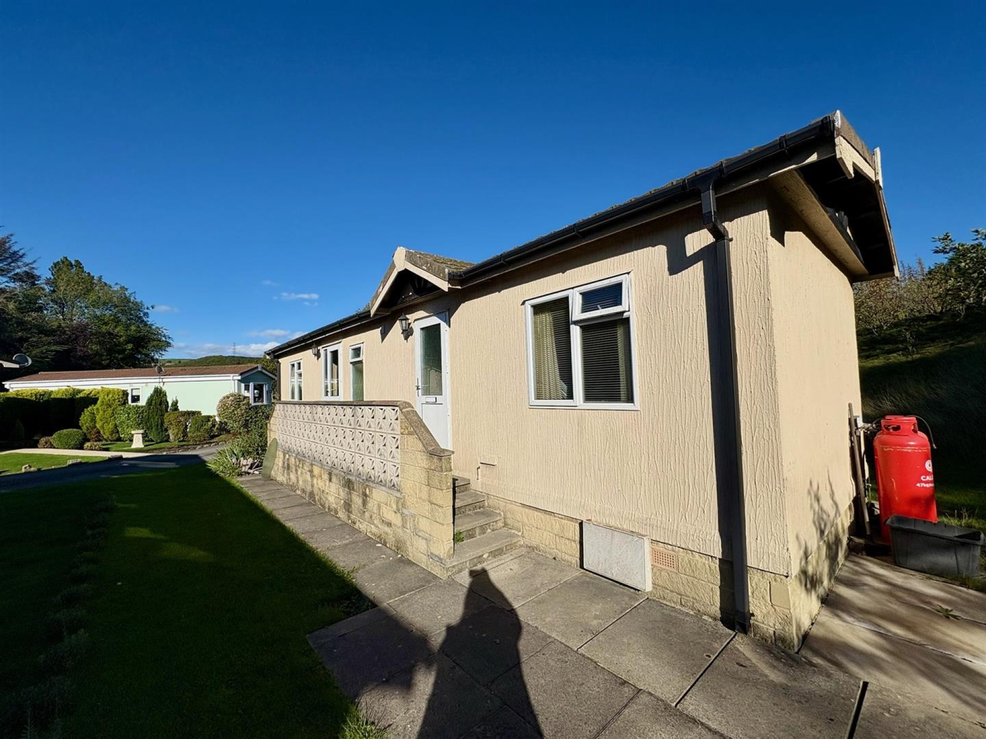 Images for Elland Hall Caravan Site, Elland