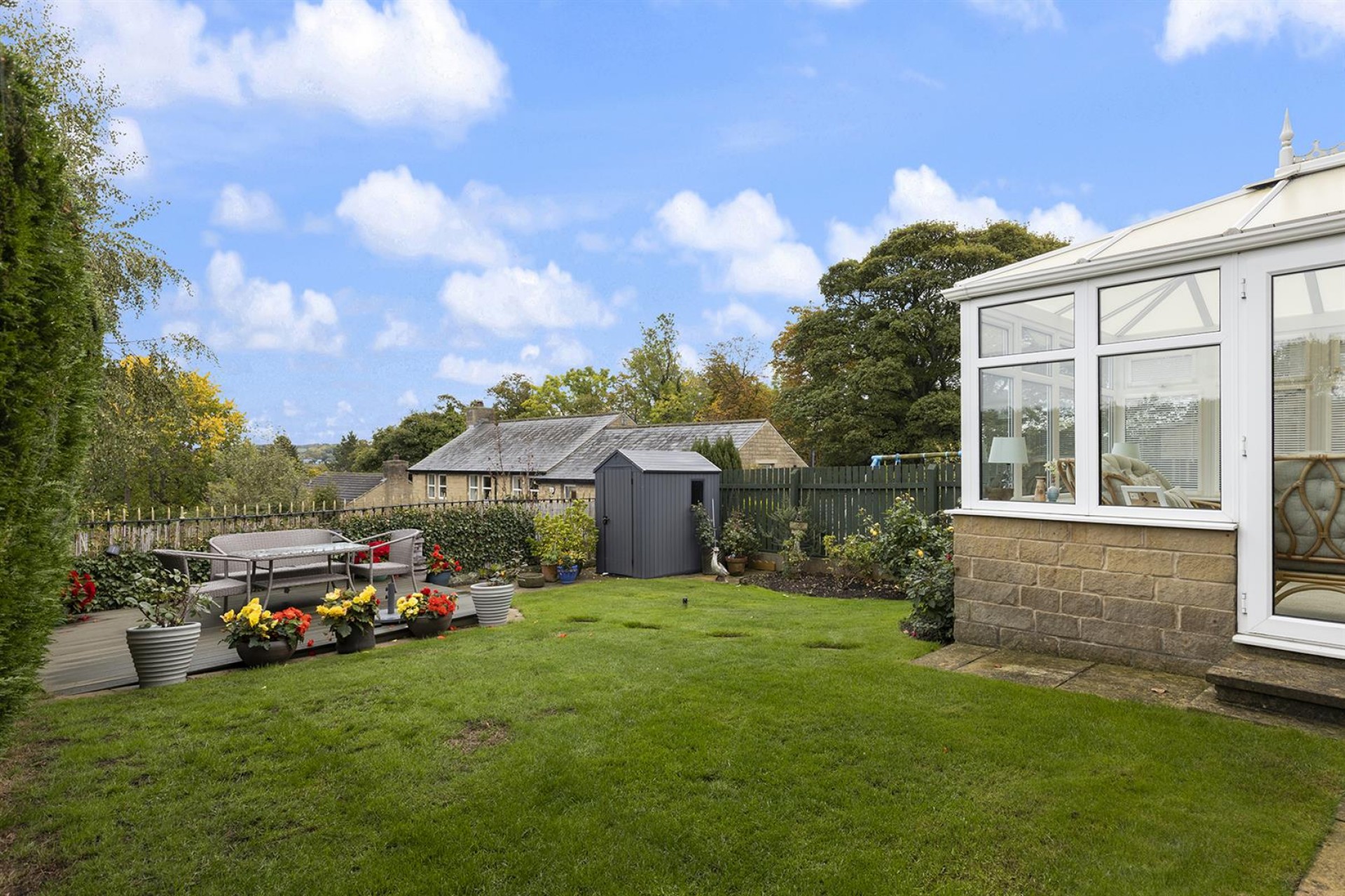 Images for Blacksmiths Fold, Almondbury, Huddersfield