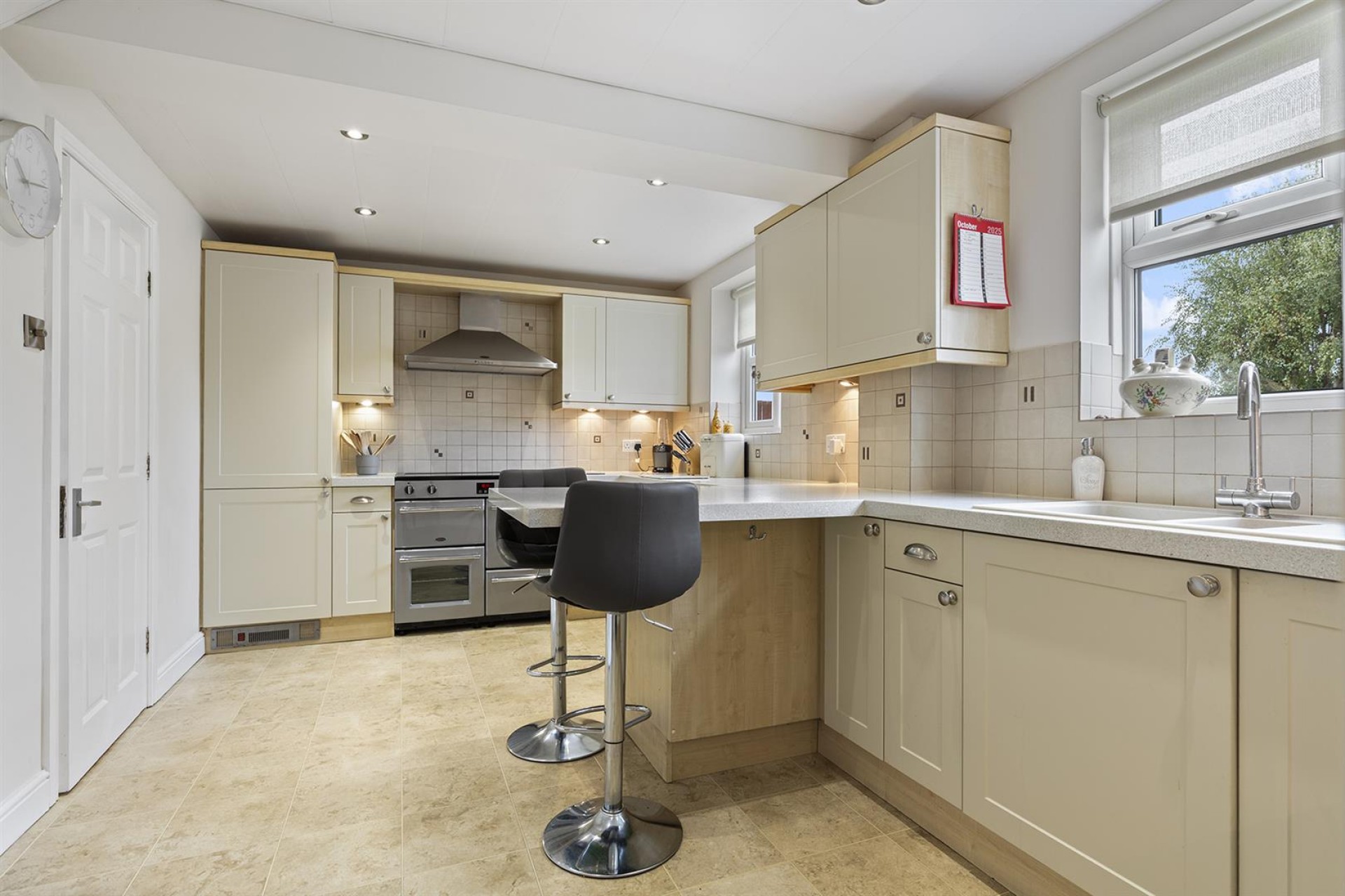 Images for Blacksmiths Fold, Almondbury, Huddersfield
