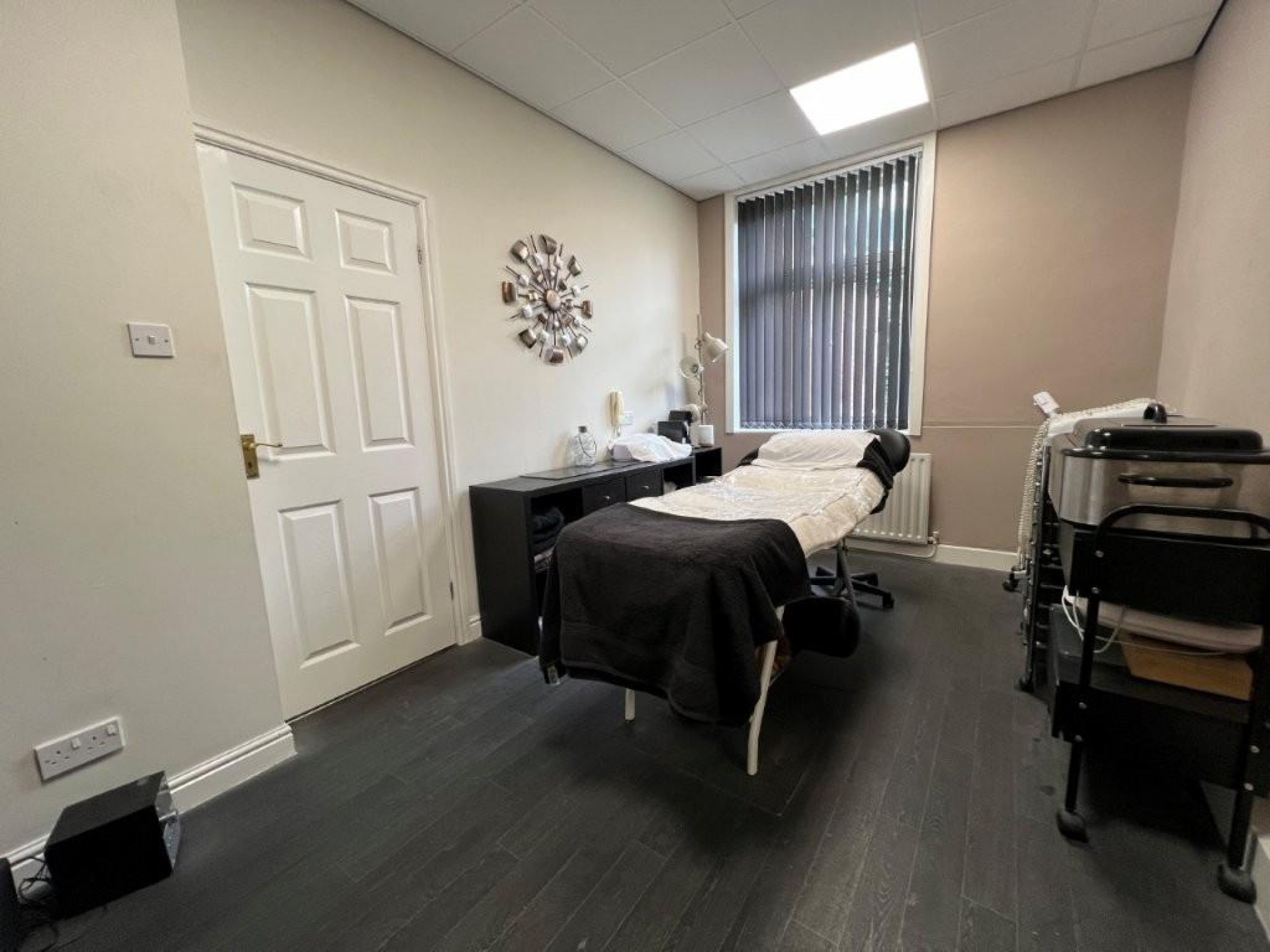 Images for 242 Oxford Road, Gomersal, Cleckheaton