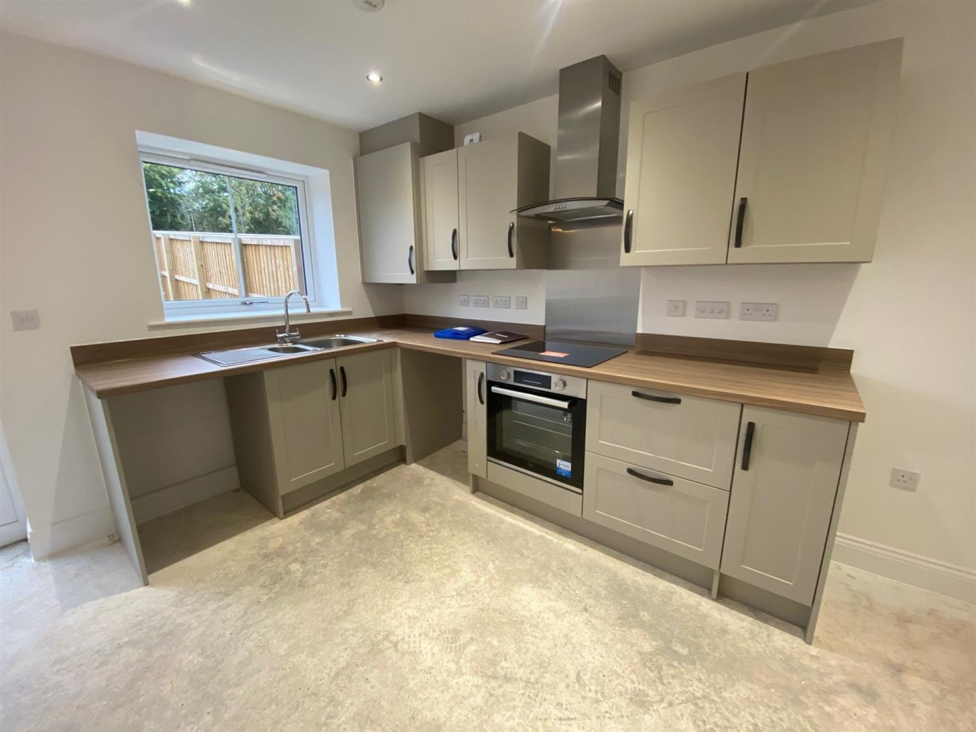 Images for Siderite Close, Emley, Huddersfield