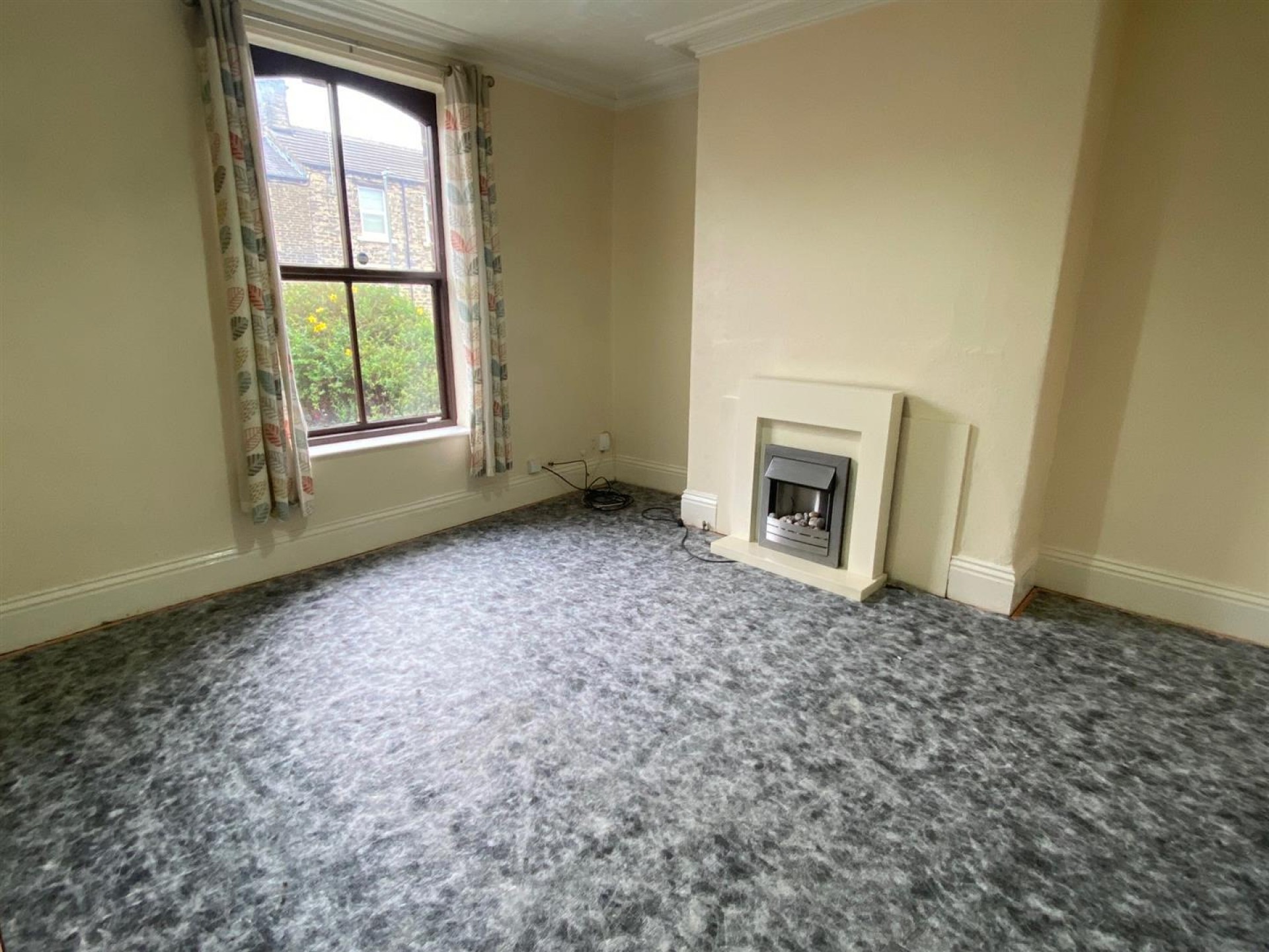 Images for Brook Street, Moldgreen, Huddersfield