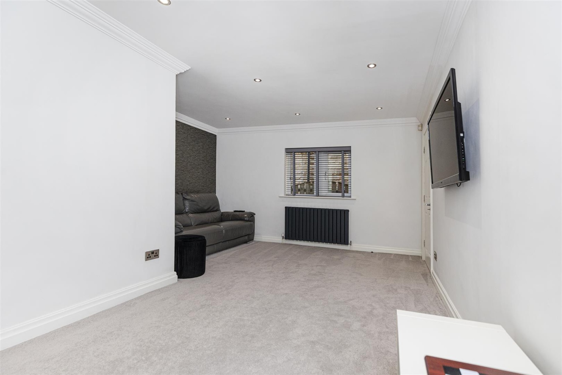Images for Crowlees Gardens, Mirfield
