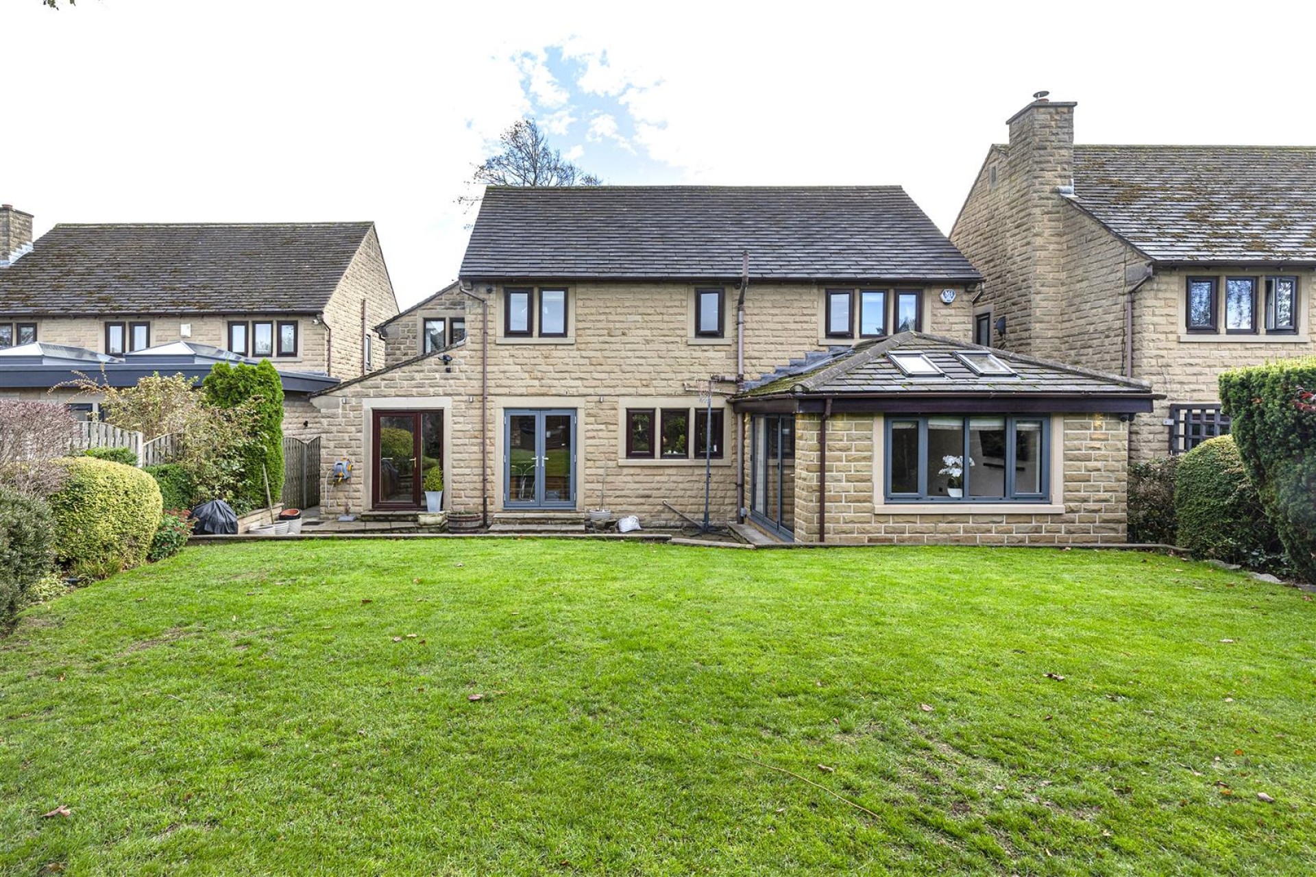 Images for Crowlees Gardens, Mirfield