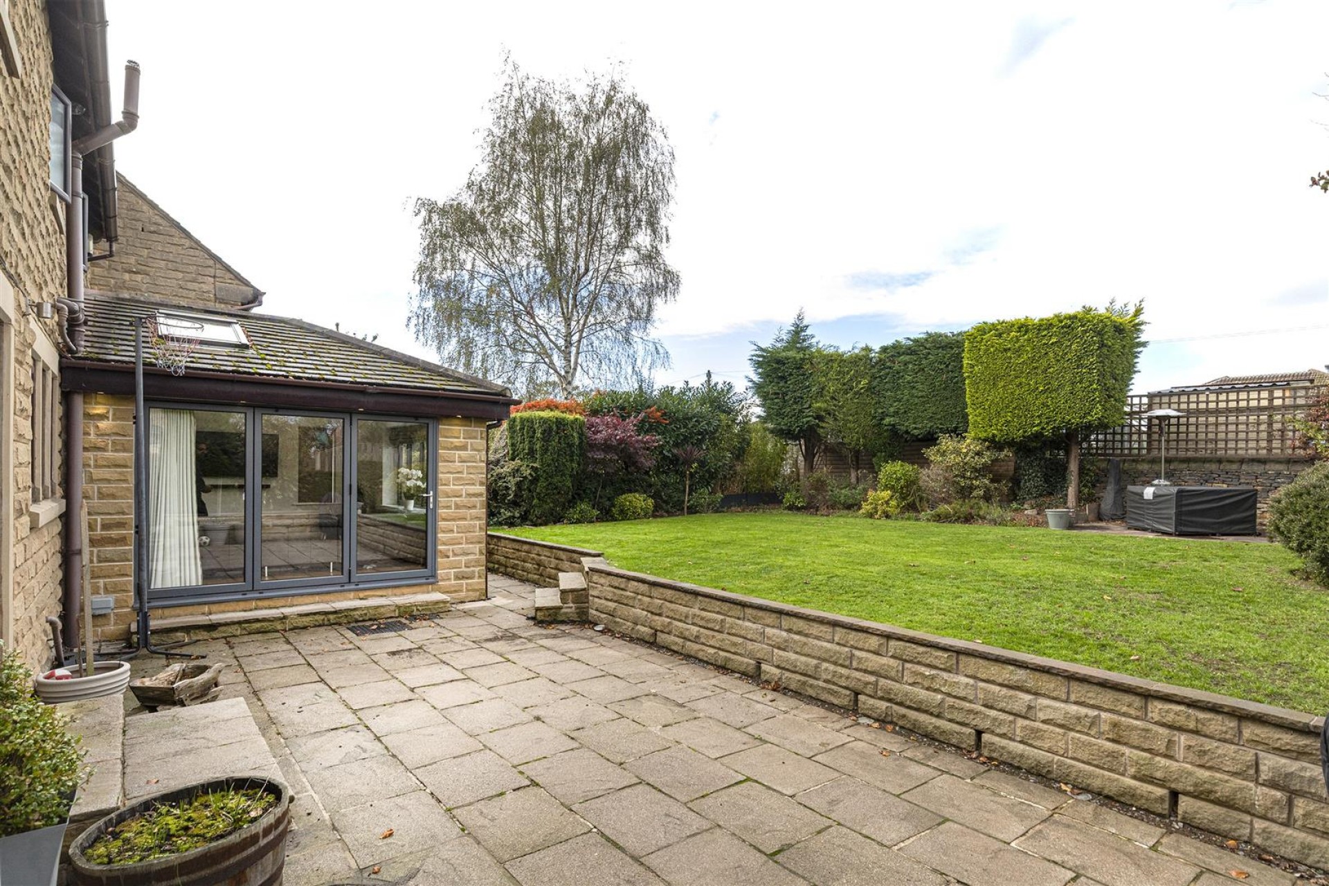 Images for Crowlees Gardens, Mirfield