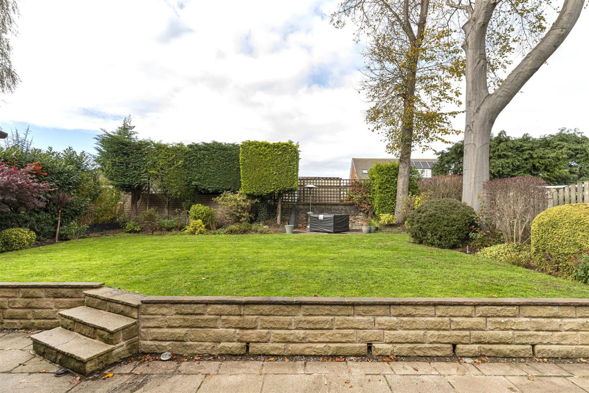 Images for Crowlees Gardens, Mirfield