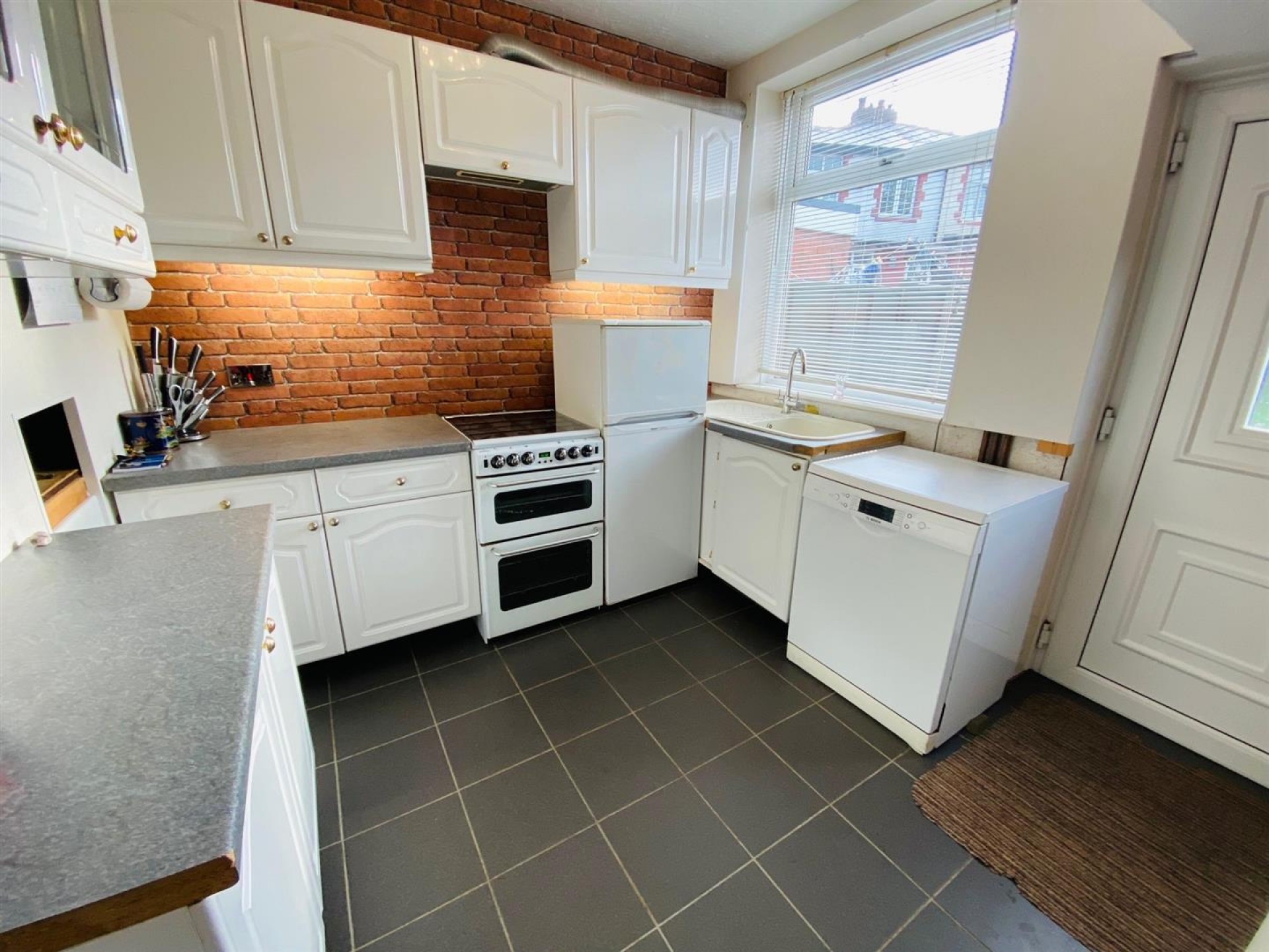 Images for Red Doles Road, Fartown, Huddersfield