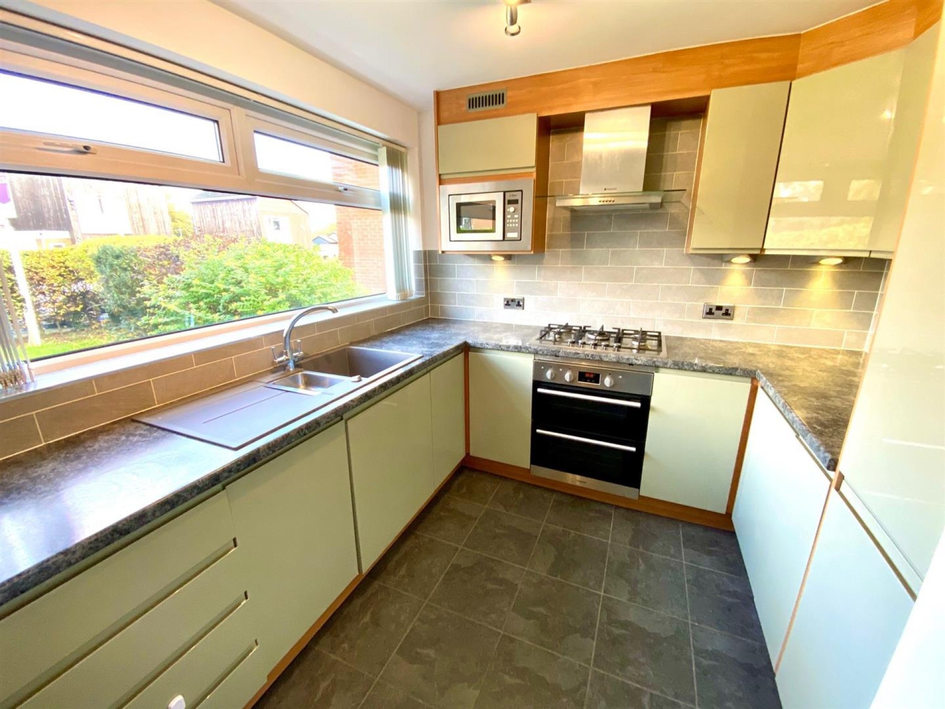 Images for Butterwood Close, Beaumont Park, Huddersfield