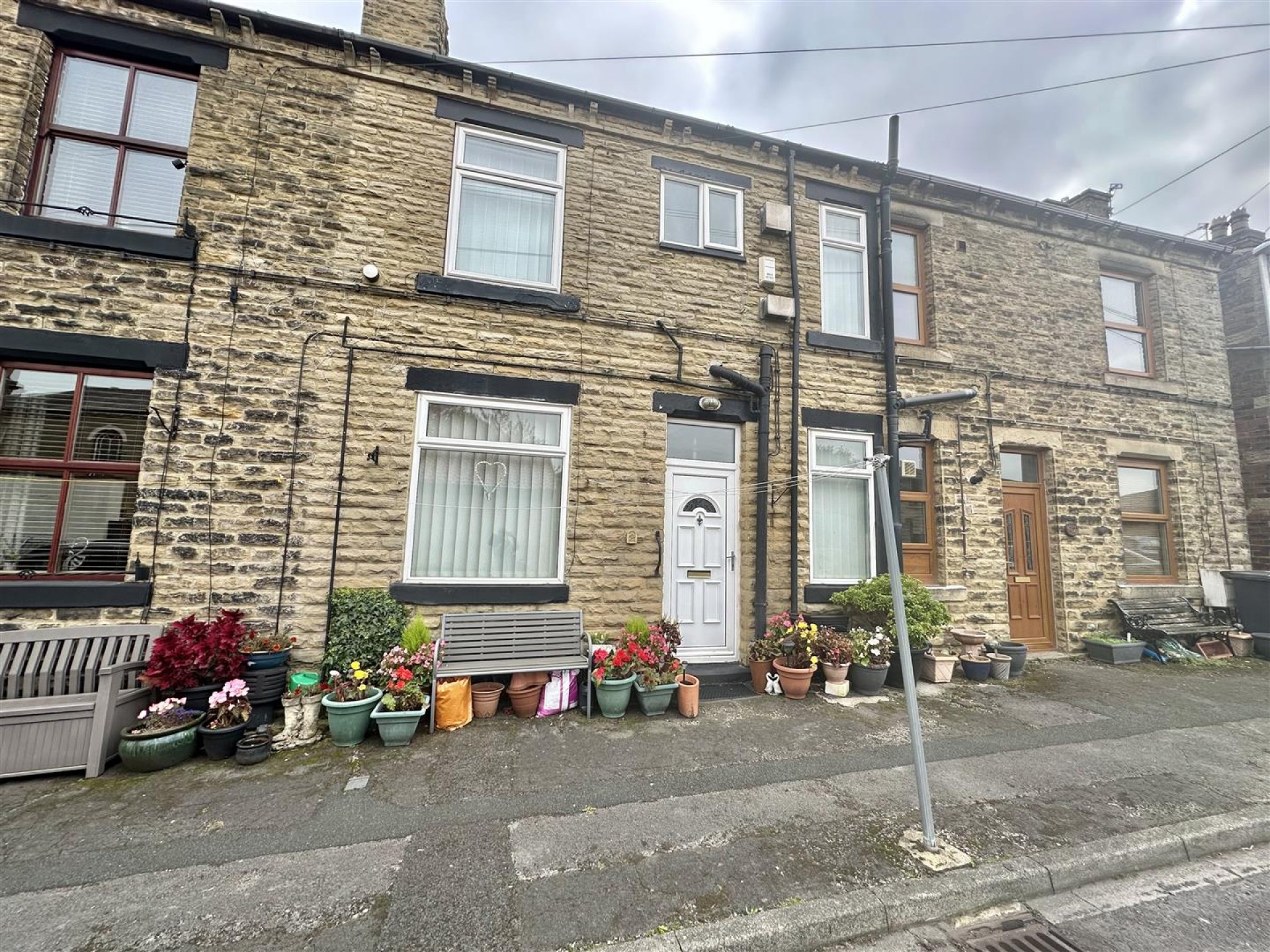 Images for Headlands Street, Liversedge
