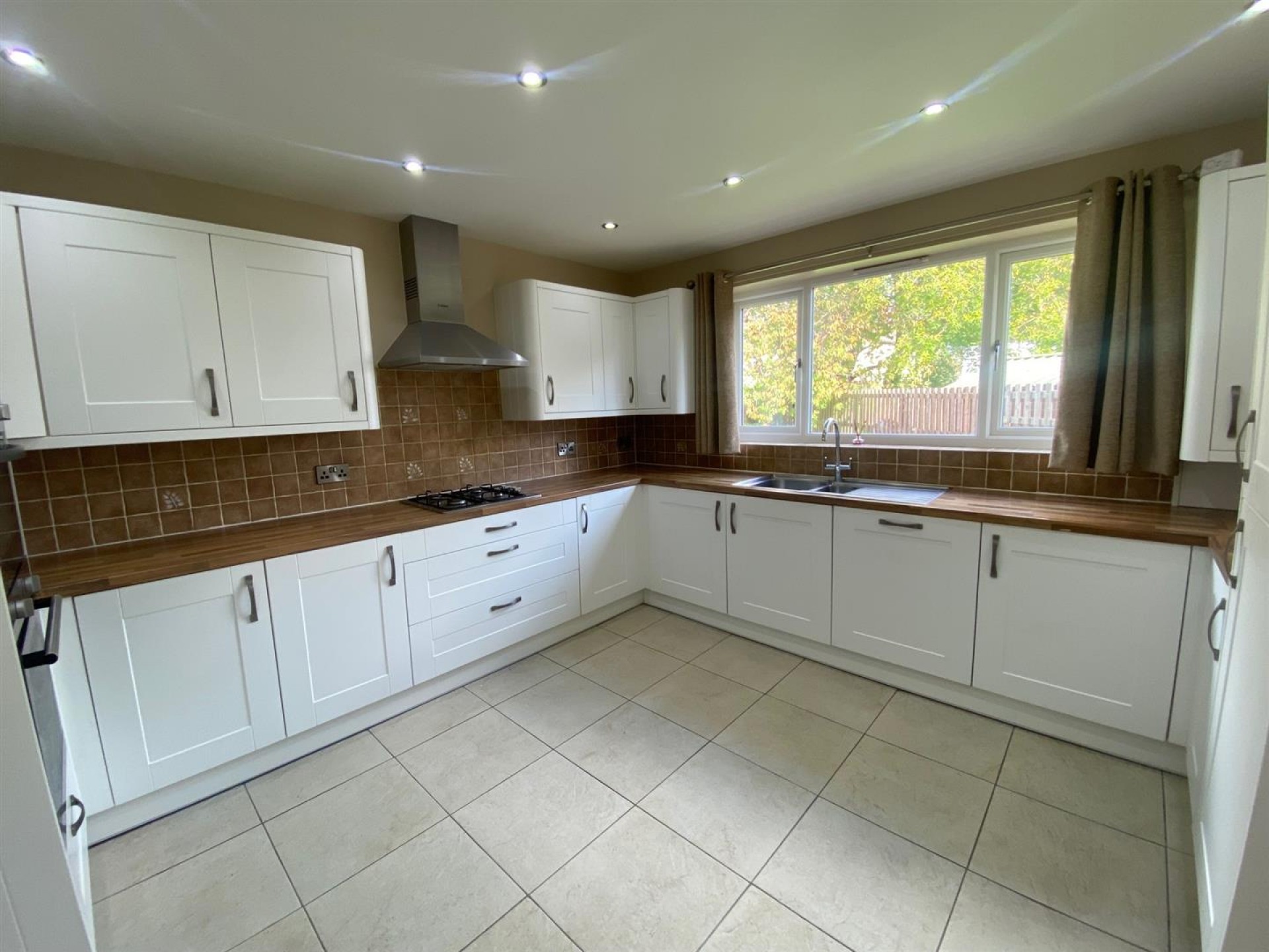 Images for Howard Avenue, Lindley, Huddersfield