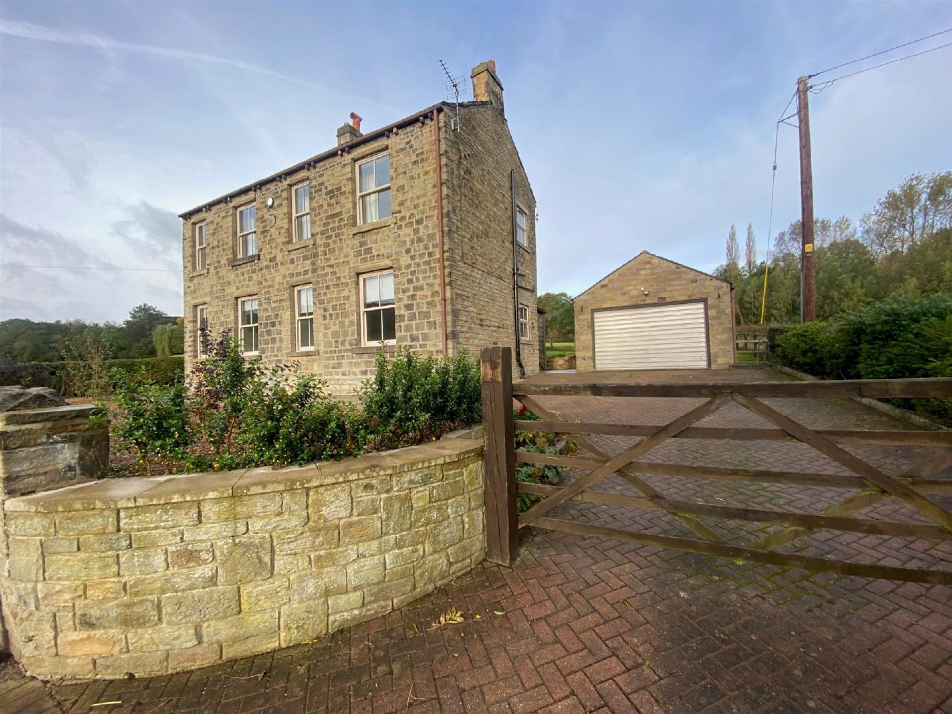 Images for Arkenley Lane, Fenay Bridge, Huddersfield