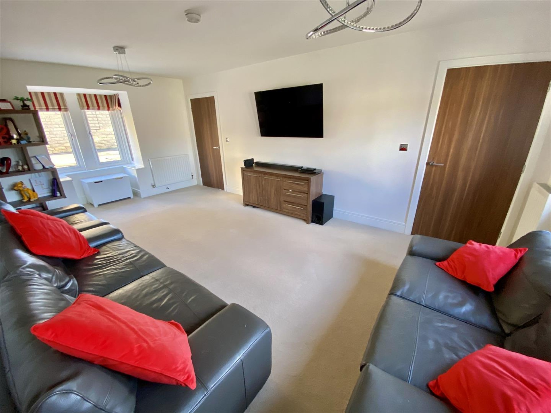 Images for Moor Croft Close, Mirfield