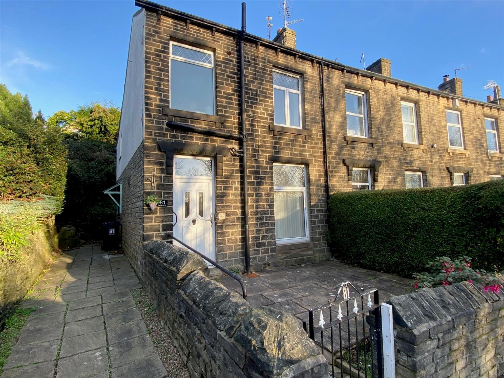 Images for Taylor Hill Road, Berry Brow, Huddersfield