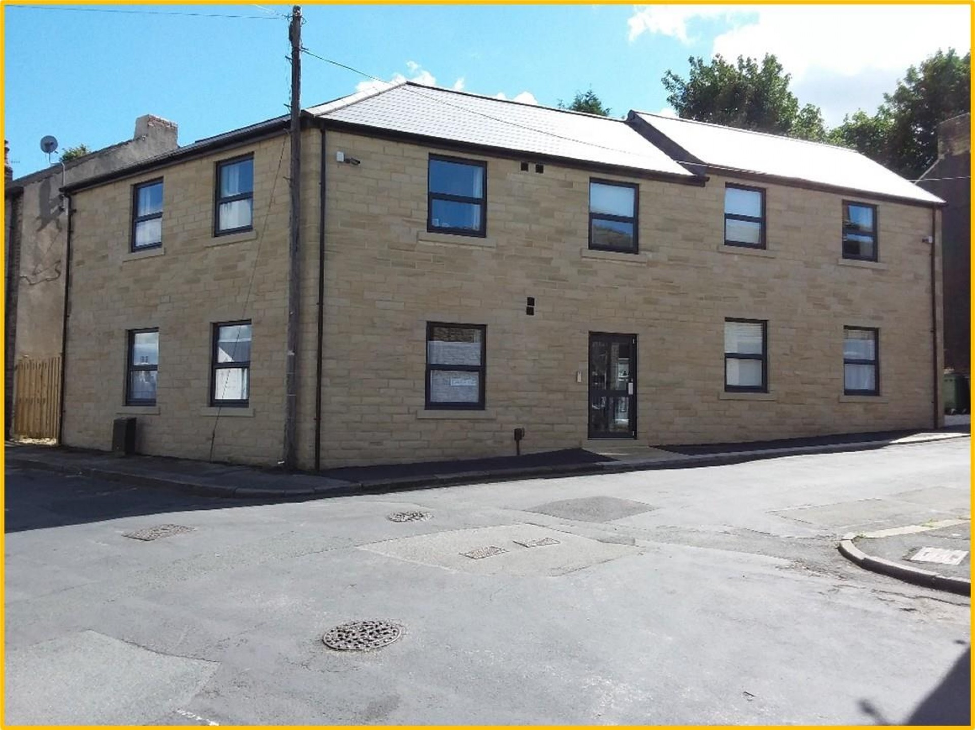 Images for 3 Moss Street, Newsome, Huddersfield