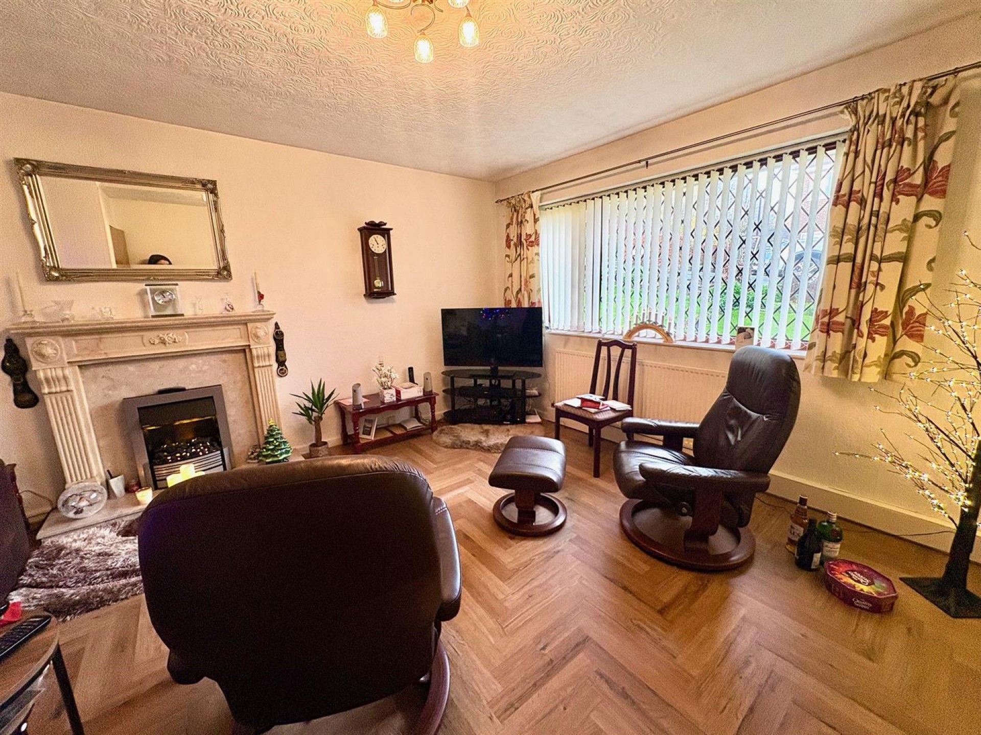 Images for Dunce Park Close, Elland