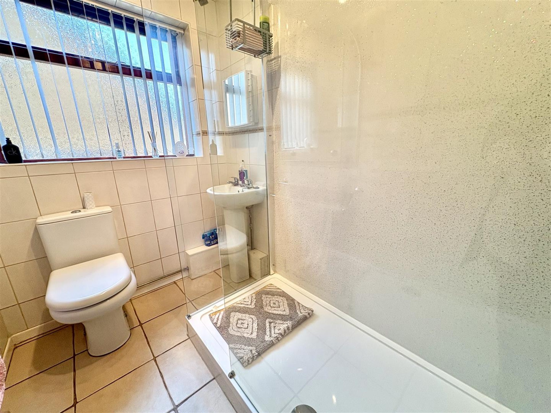 Images for Dunce Park Close, Elland