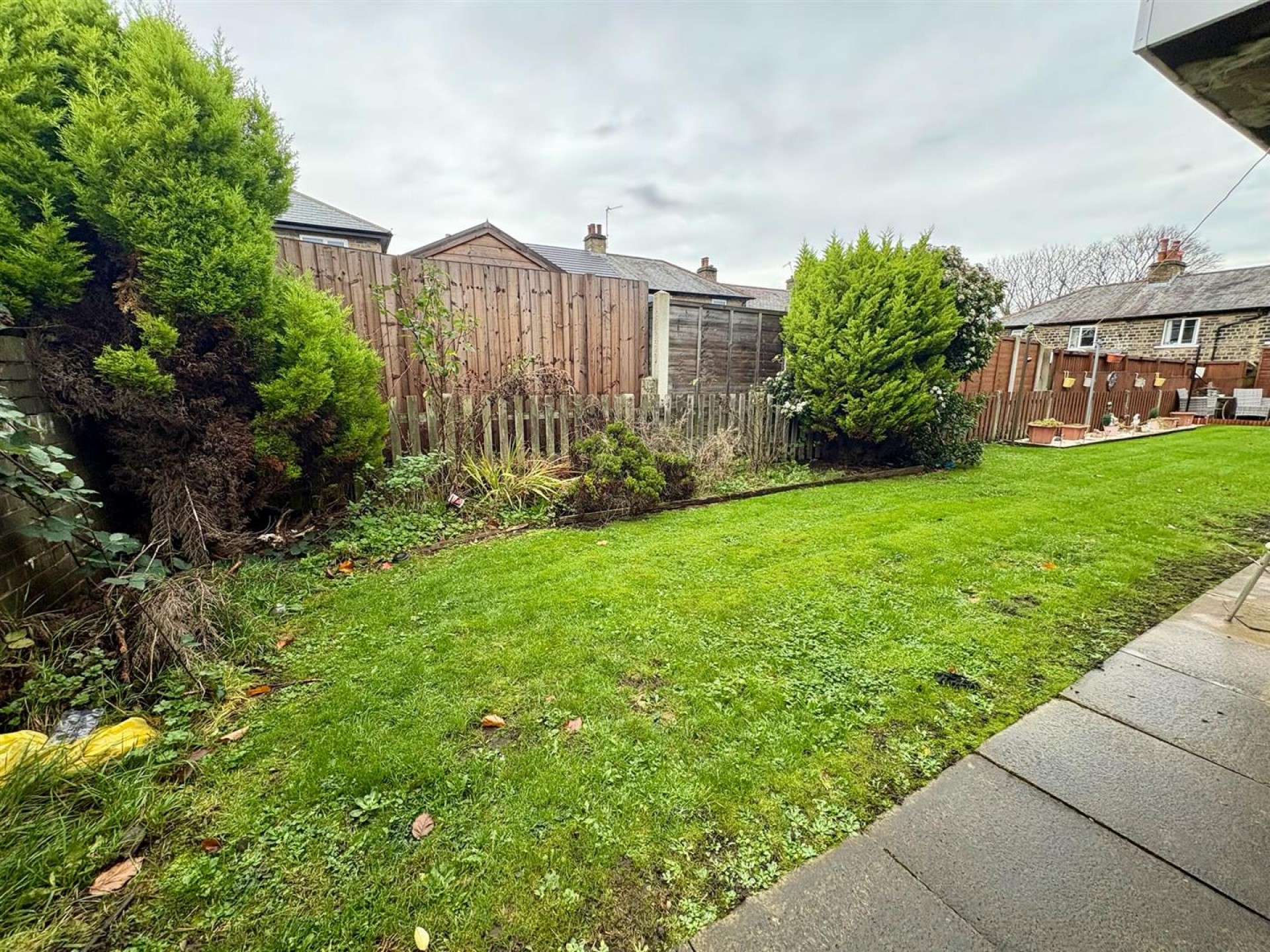 Images for Northfield Close, Victoria Avenue, Elland
