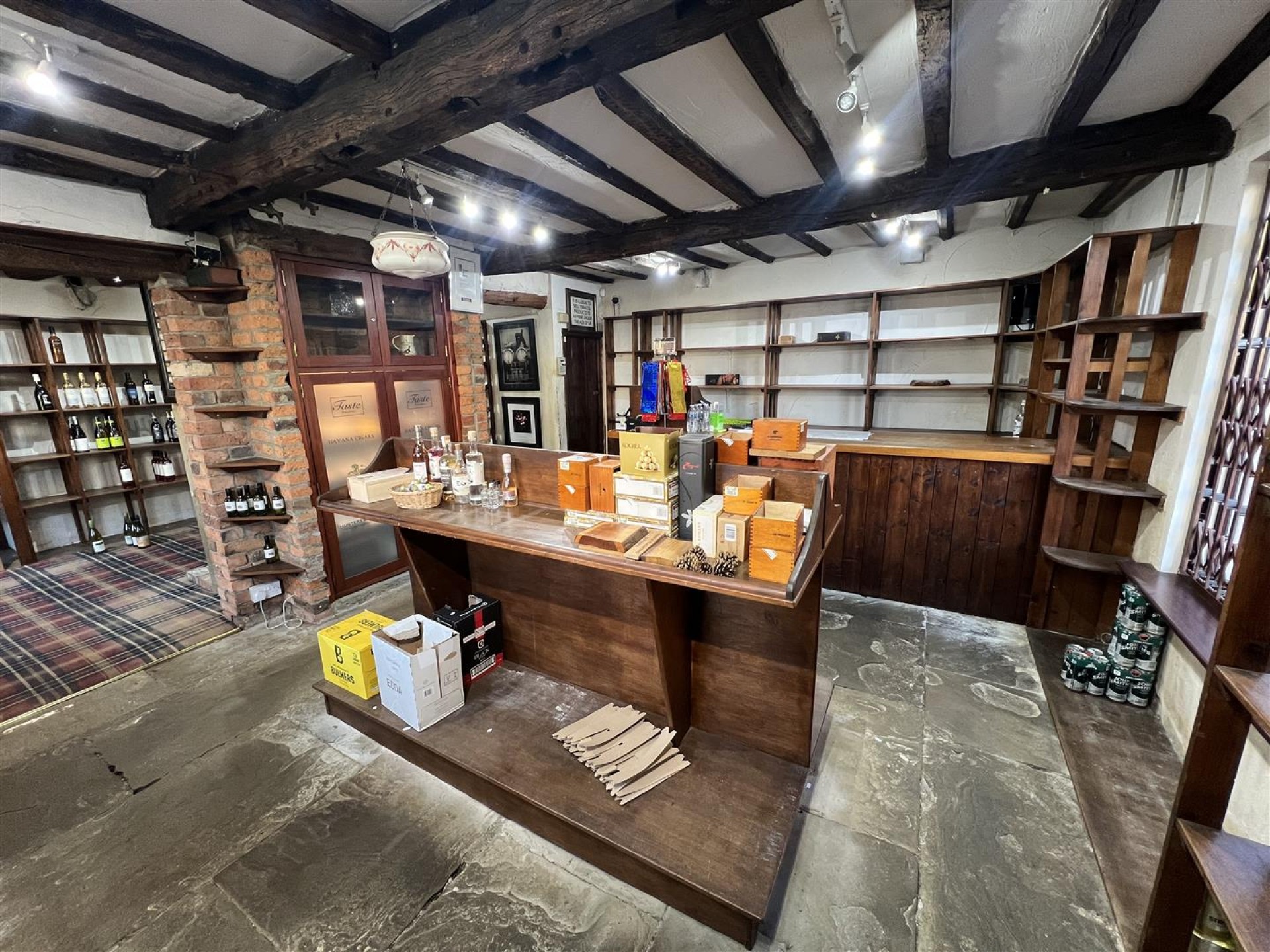 Images for 1 Westgate, Almondbury, Huddersfield, HD5 8XF