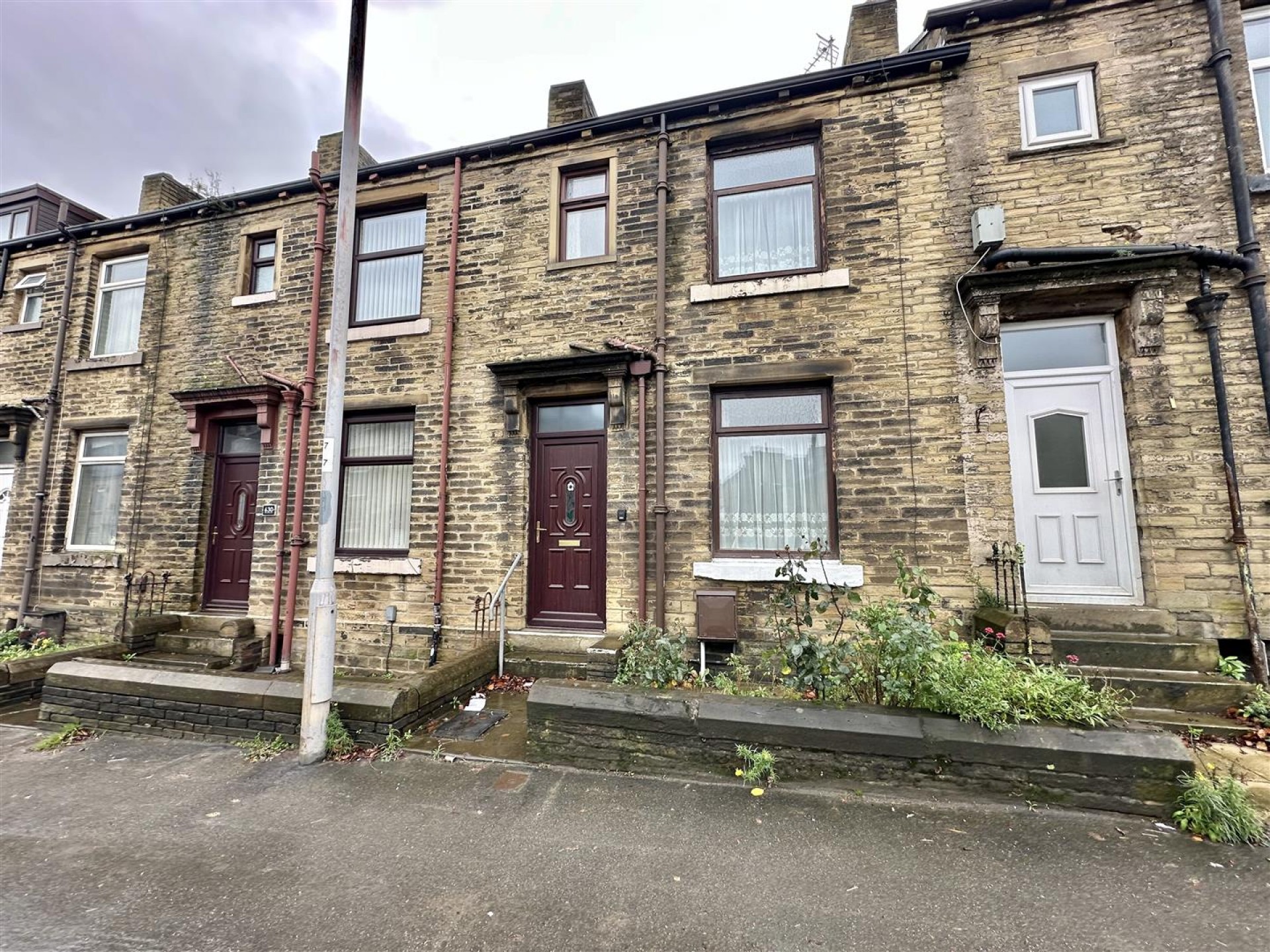 Images for Cleckheaton Road, Low Moor, Bradford
