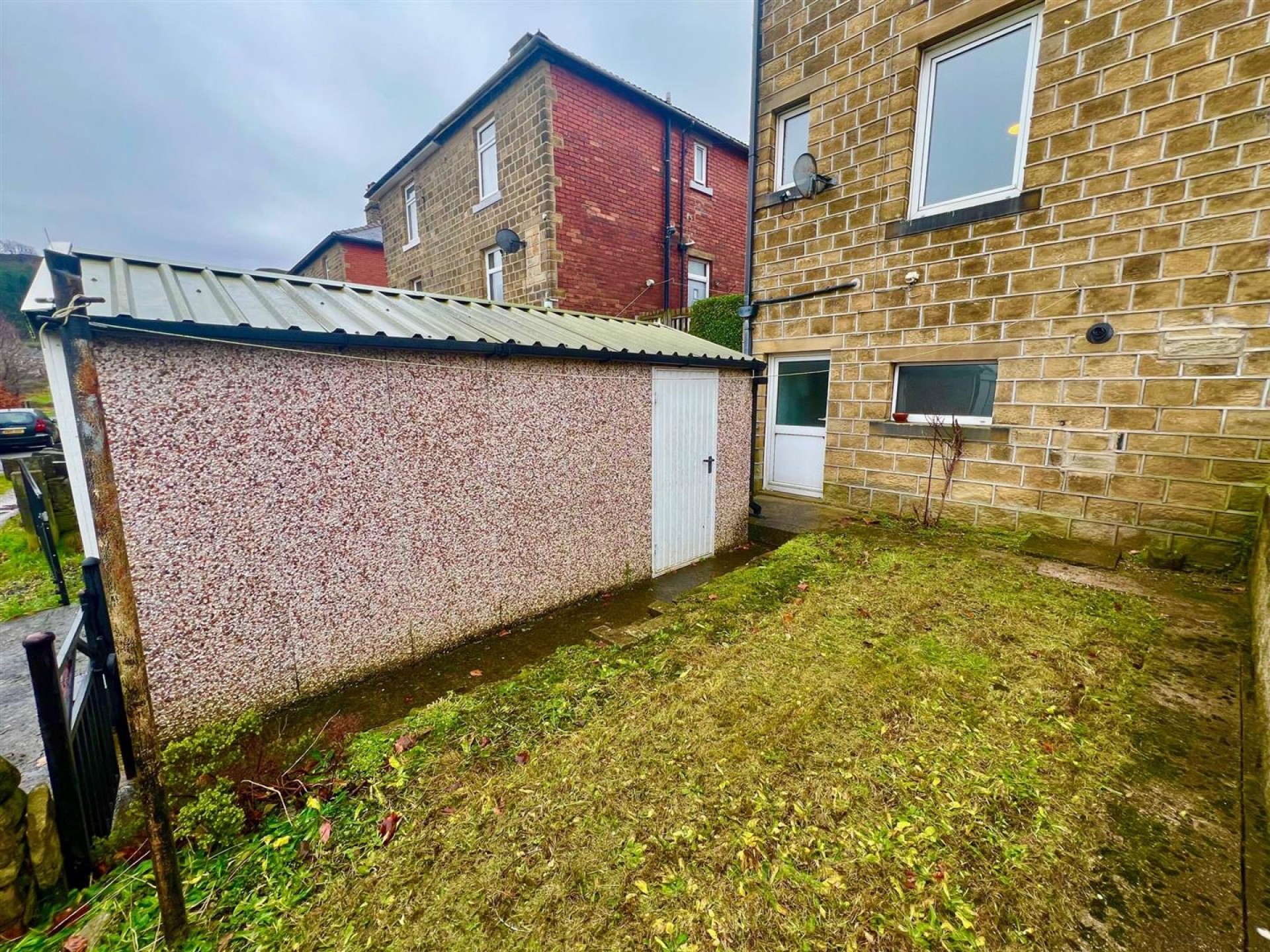 Images for Windsor Road, Cowlersley, Huddersfield