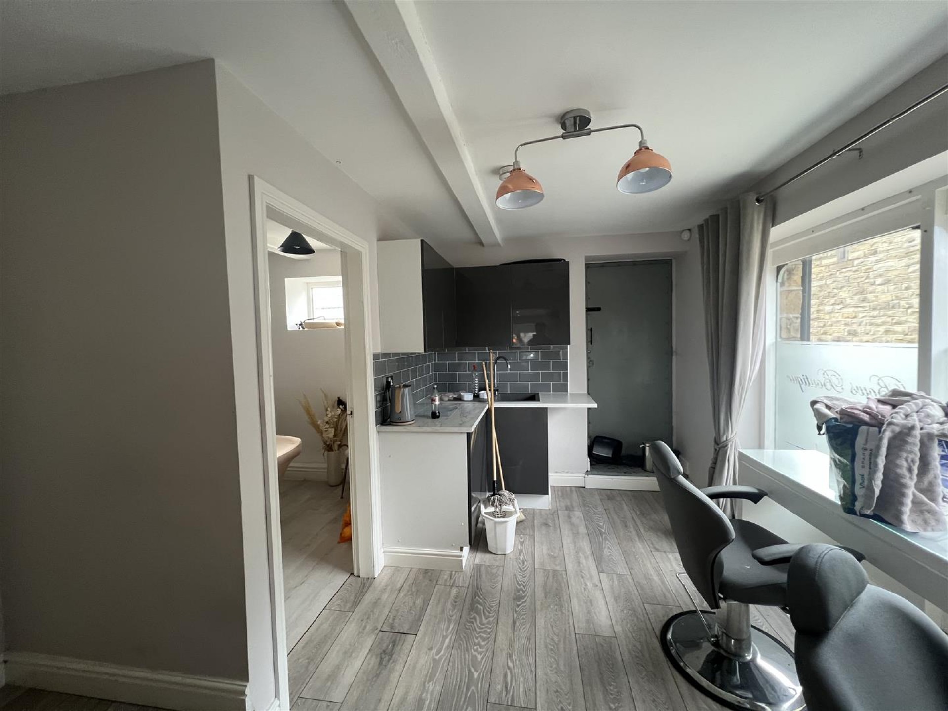 Images for 12 Oldfield Lane, Heckmondwike