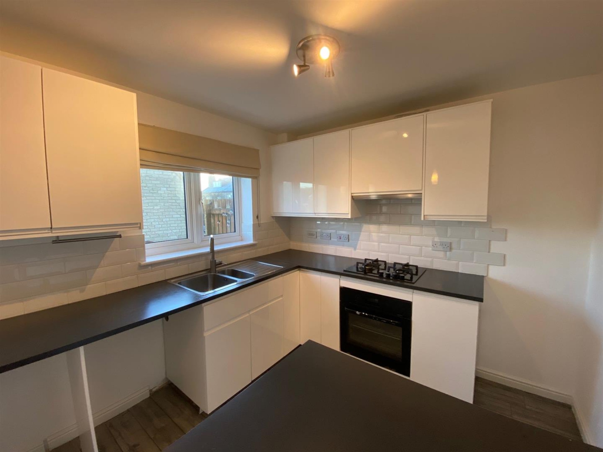 Images for Baton Drive, Lindley