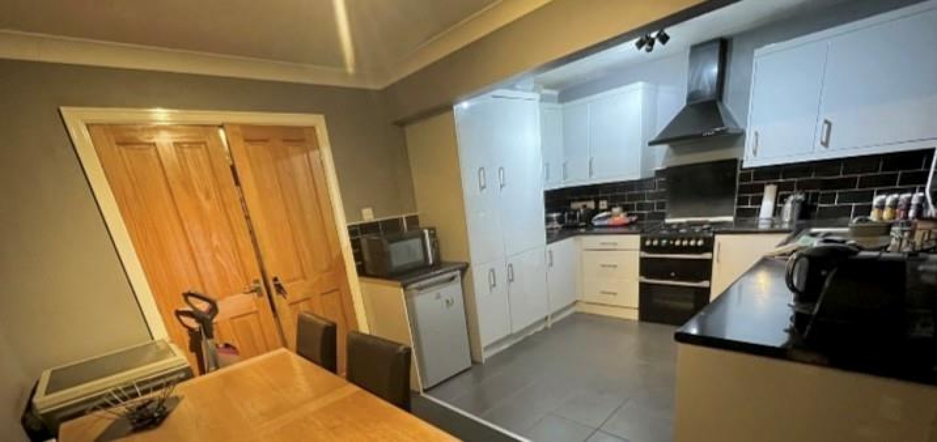 Images for Greenside Crescent, Huddersfield