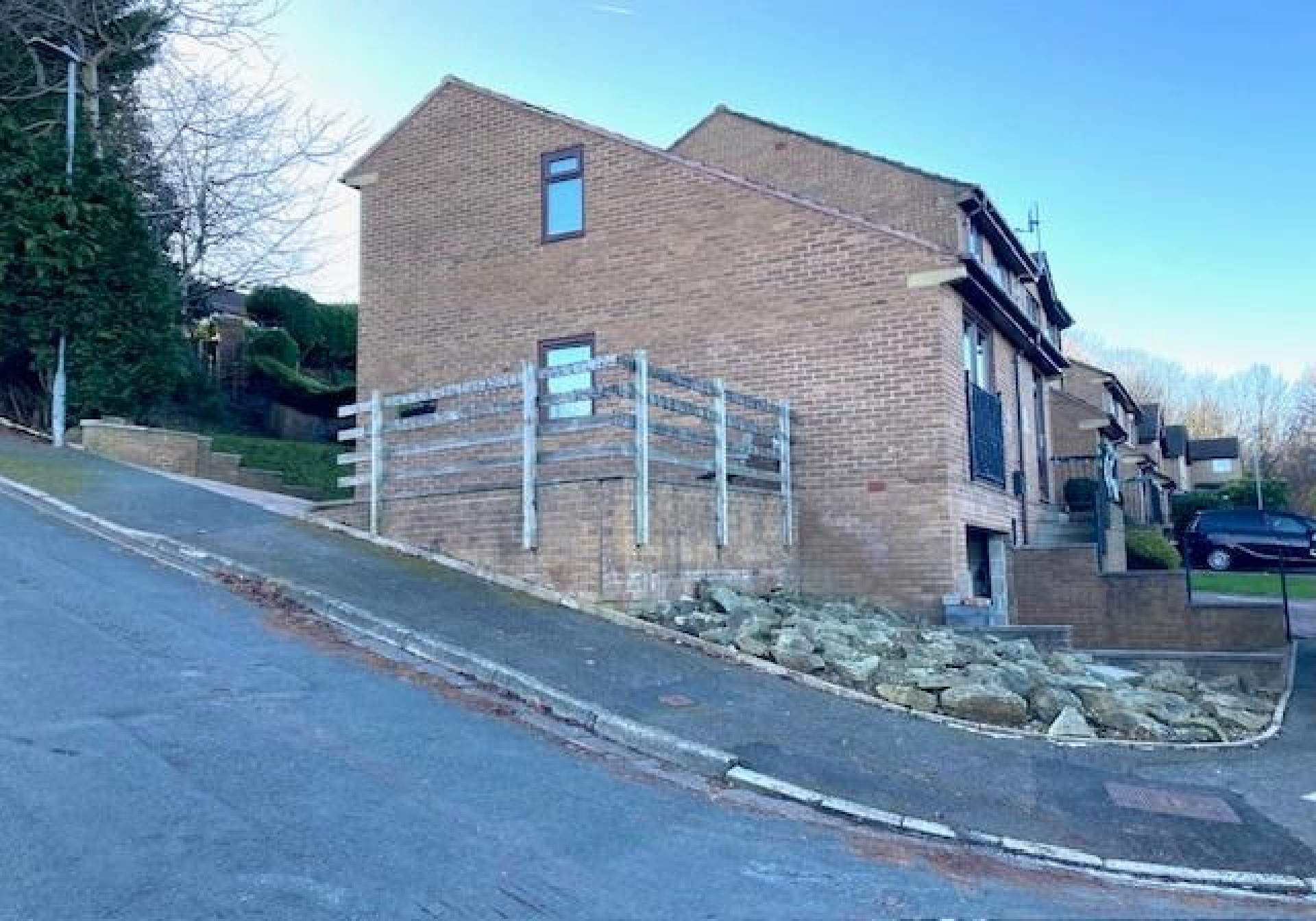 Images for Greenside Crescent, Huddersfield