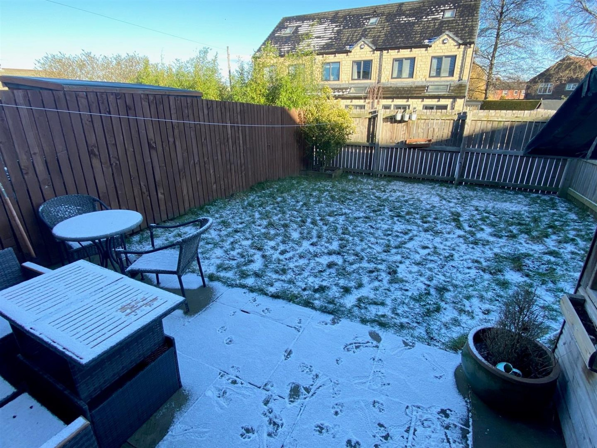 Images for Cross Green Road