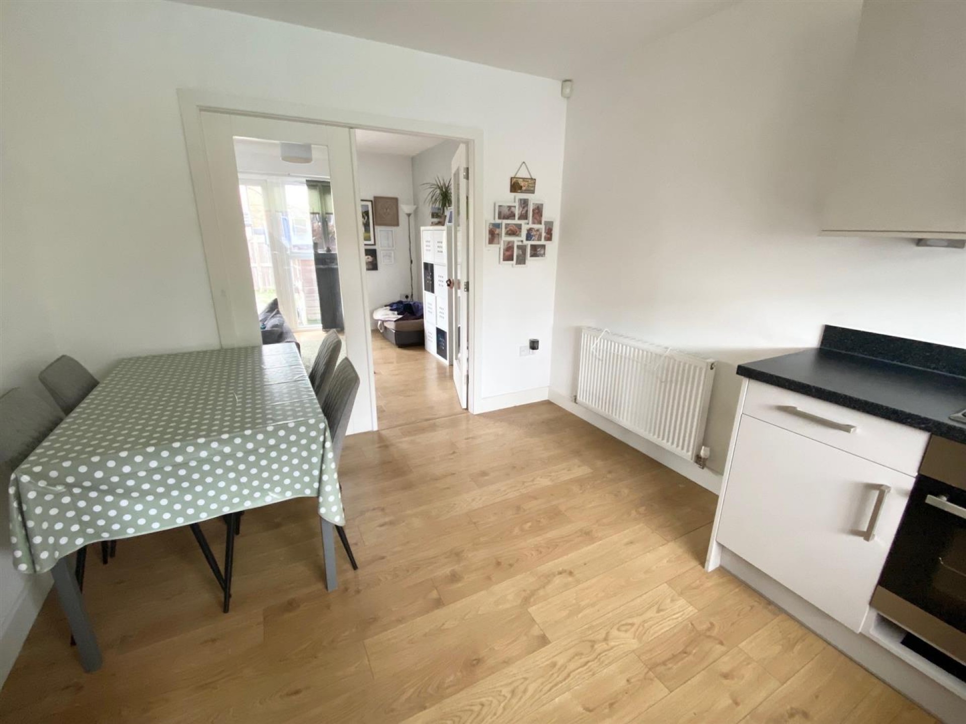 Images for Cross Green Road