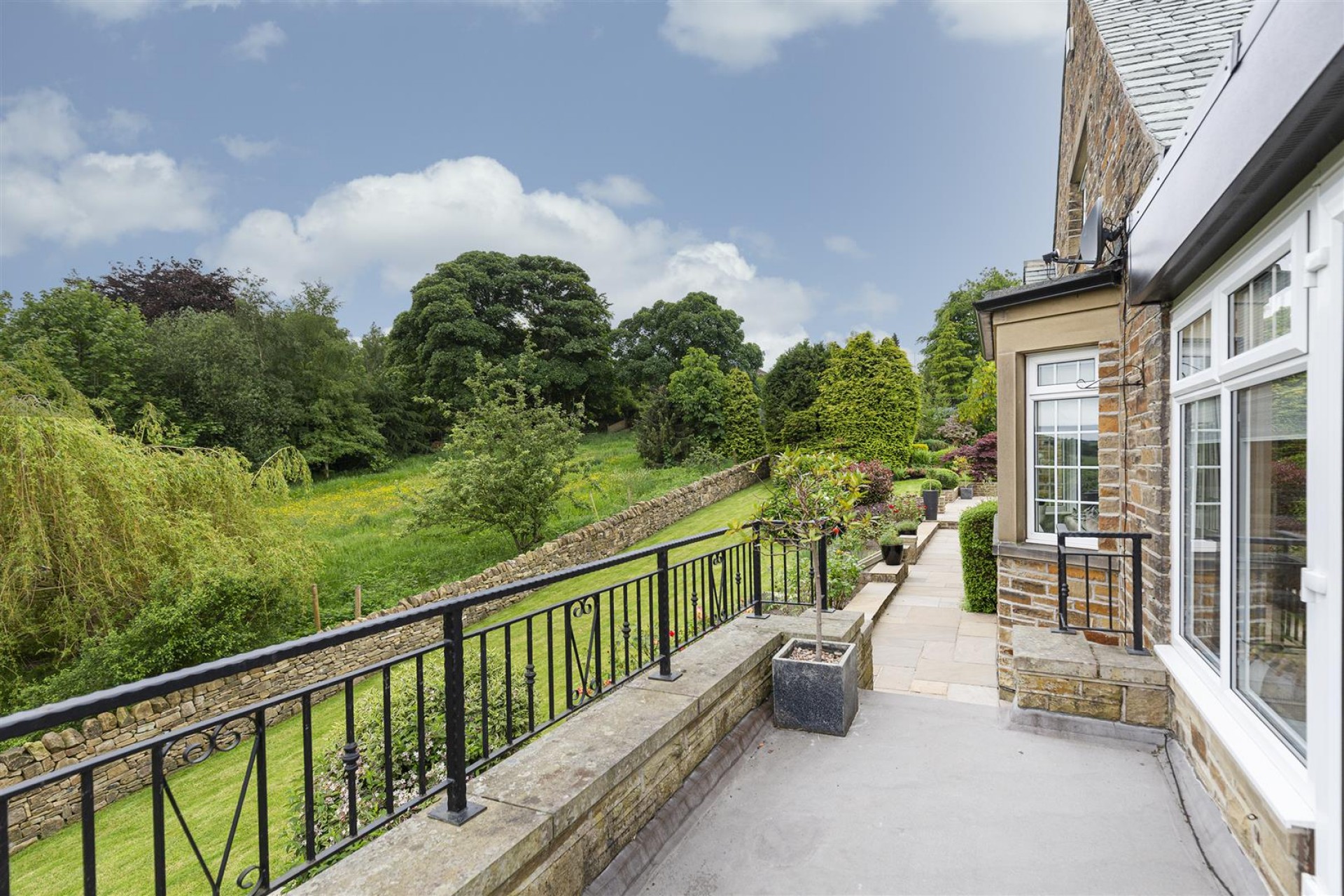 Images for Hopton Hall Lane, Mirfield