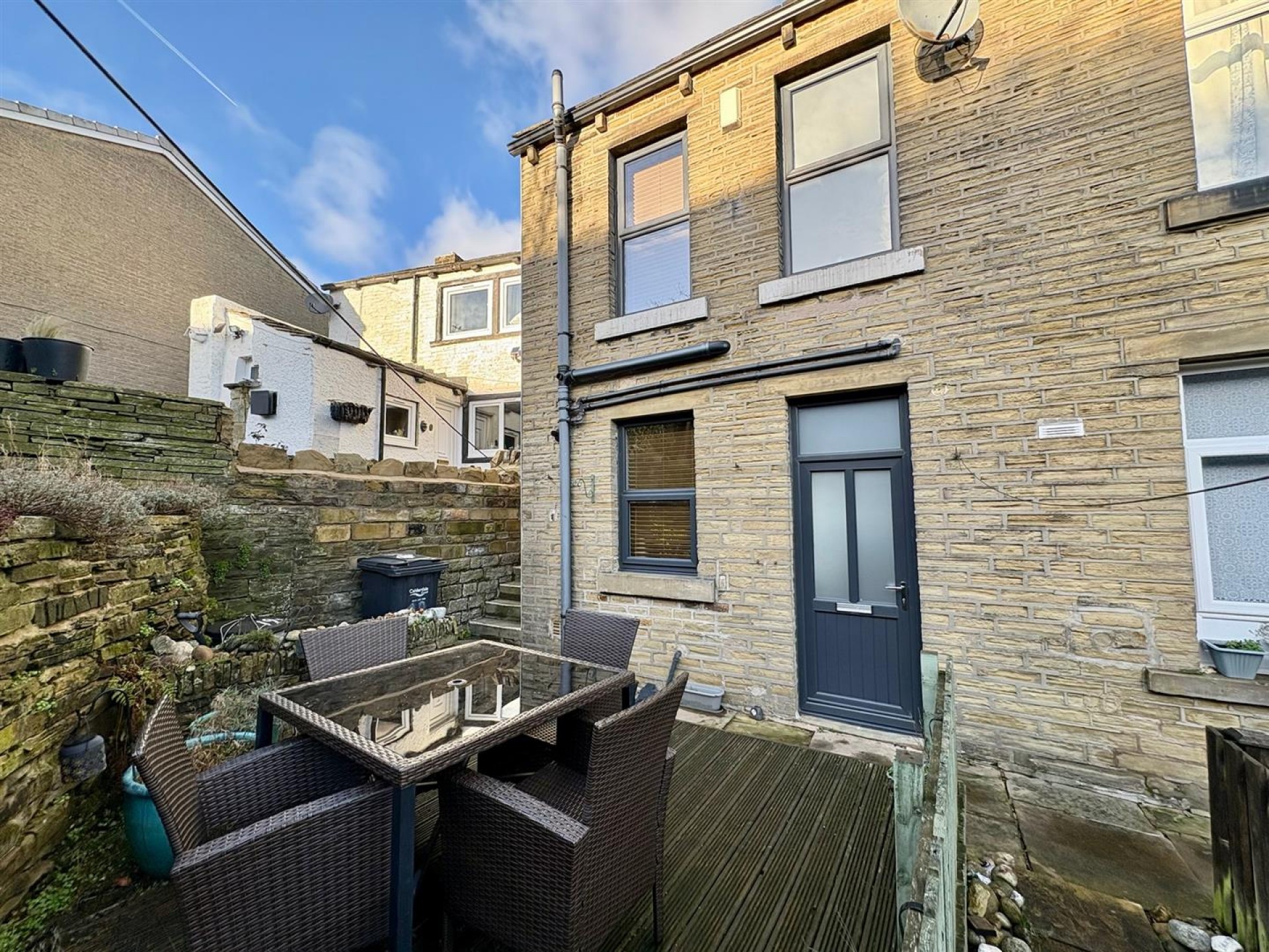 Images for Banks End Road, Elland