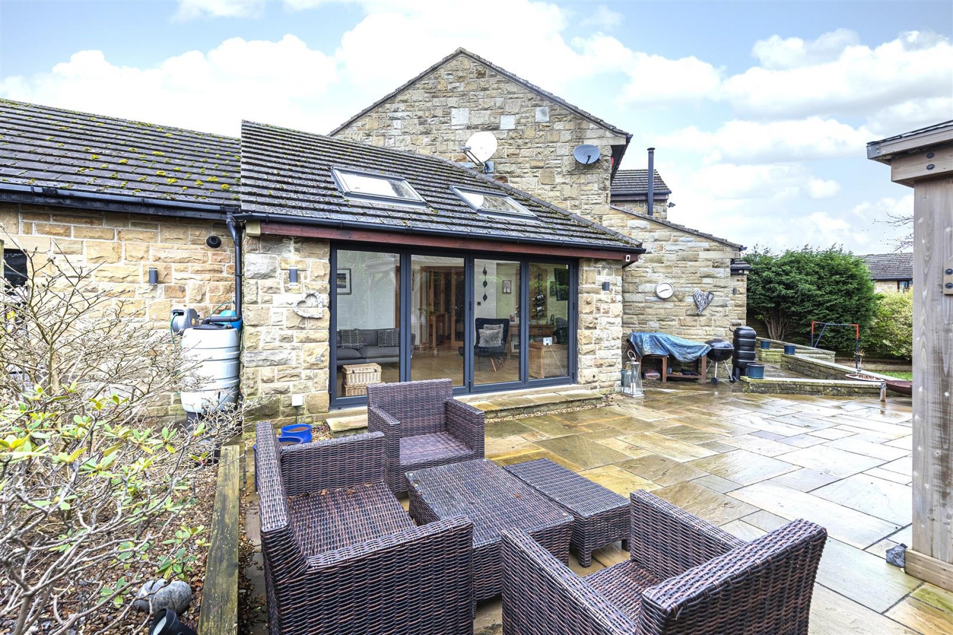 Images for Cross Lane, Stocksmoor, Huddersfield