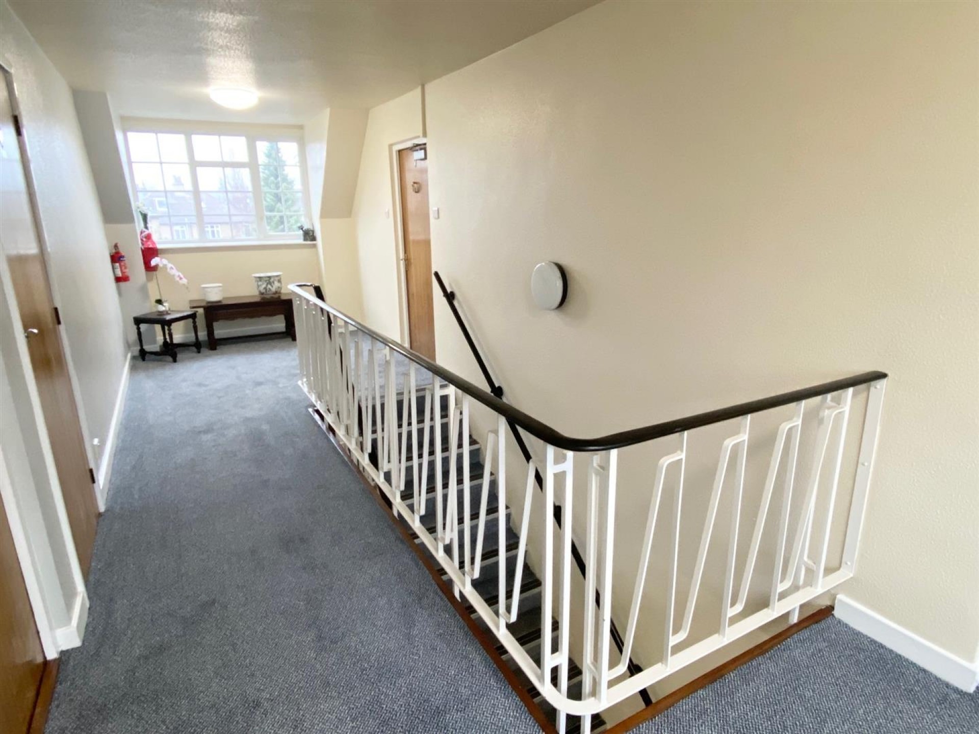 Images for Arncliffe Court, Huddersfield