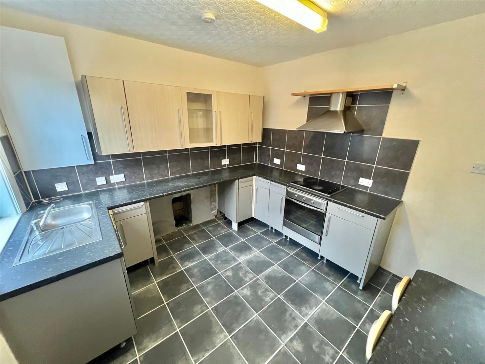 Images for Lawrence Road, Huddersfield