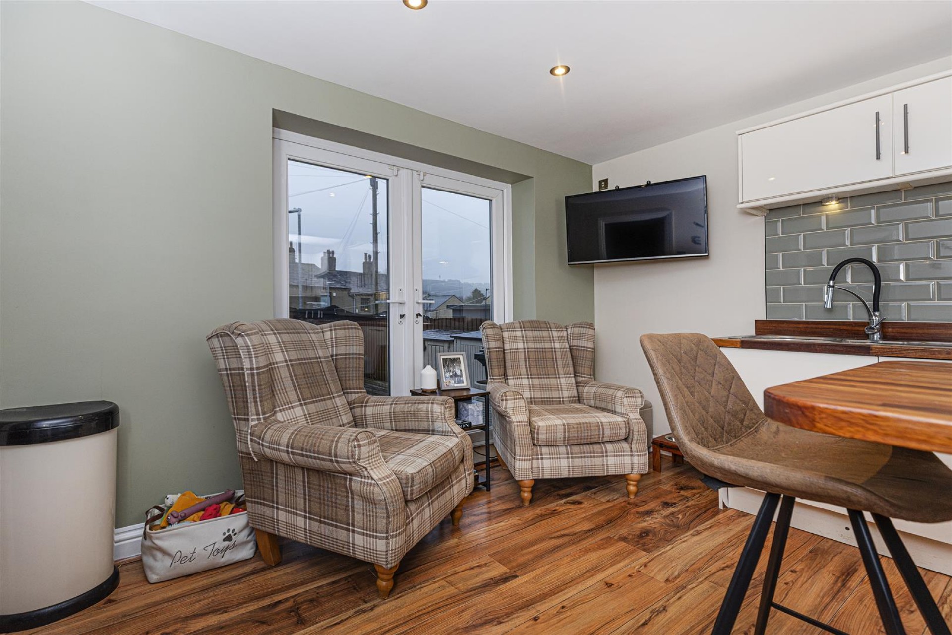 Images for Mountain View, Holmfield, Halifax